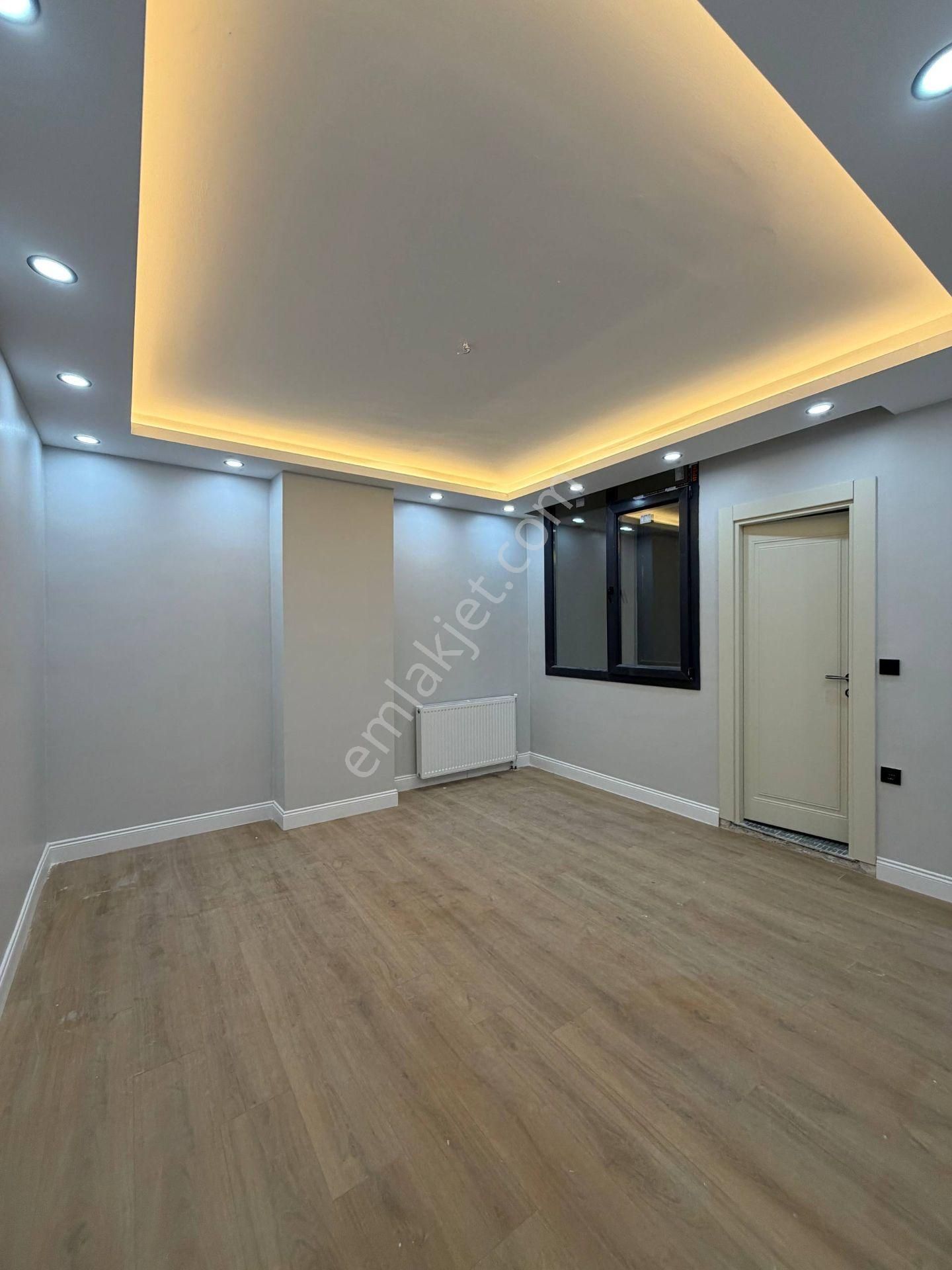 Esenyurt Örnek Mahallesi Kuzuyolu Caddesi 2+1 90 M² Kiralık Boş Sıfır Daire Full Dekorlu Balkonlu - Görsel 15