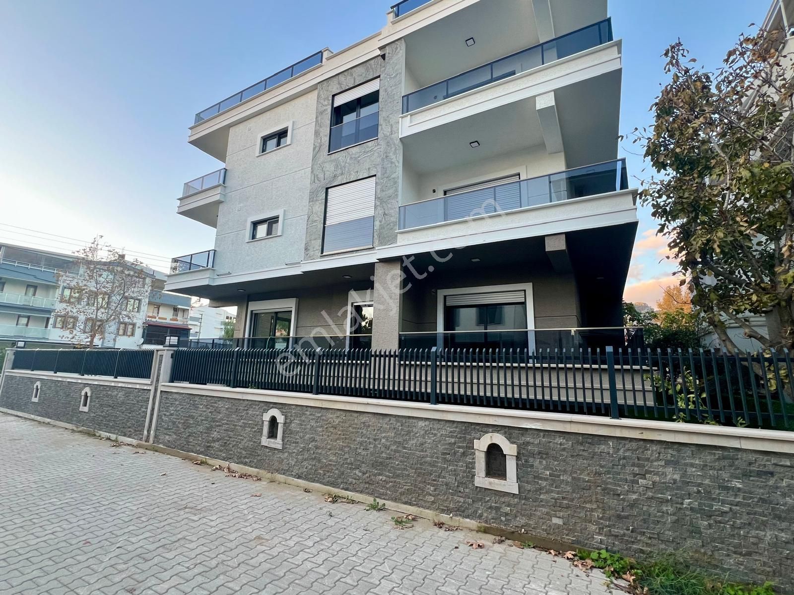 Aras Emlaktan Altınoluk Yağcılarda Denize 250 M. Lüks Daire - Görsel 26