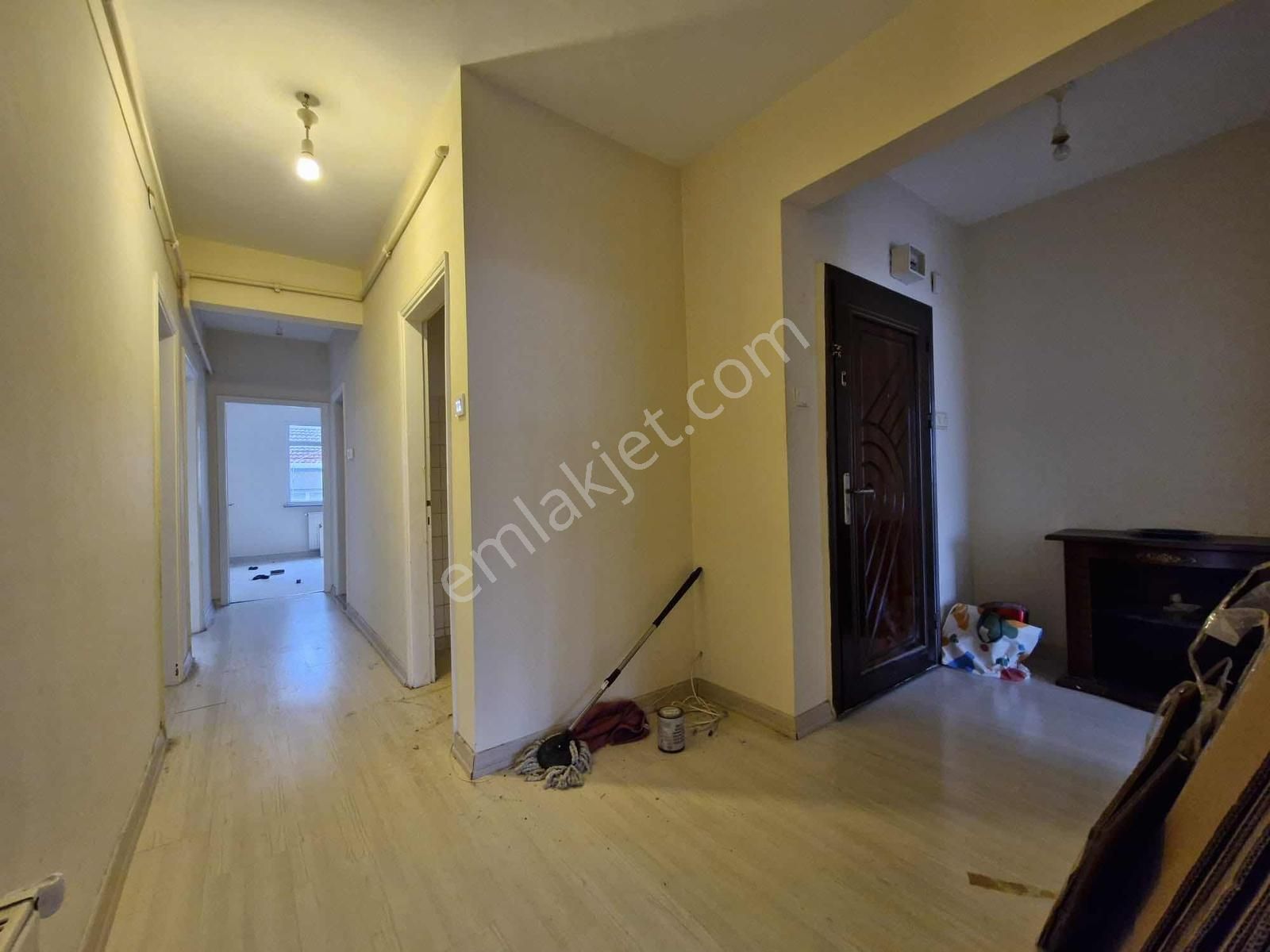 Yayla Çamlık Cadde Civarı Satılık 3+1 Daire | 138 M² Geniş Daire - Görsel 9