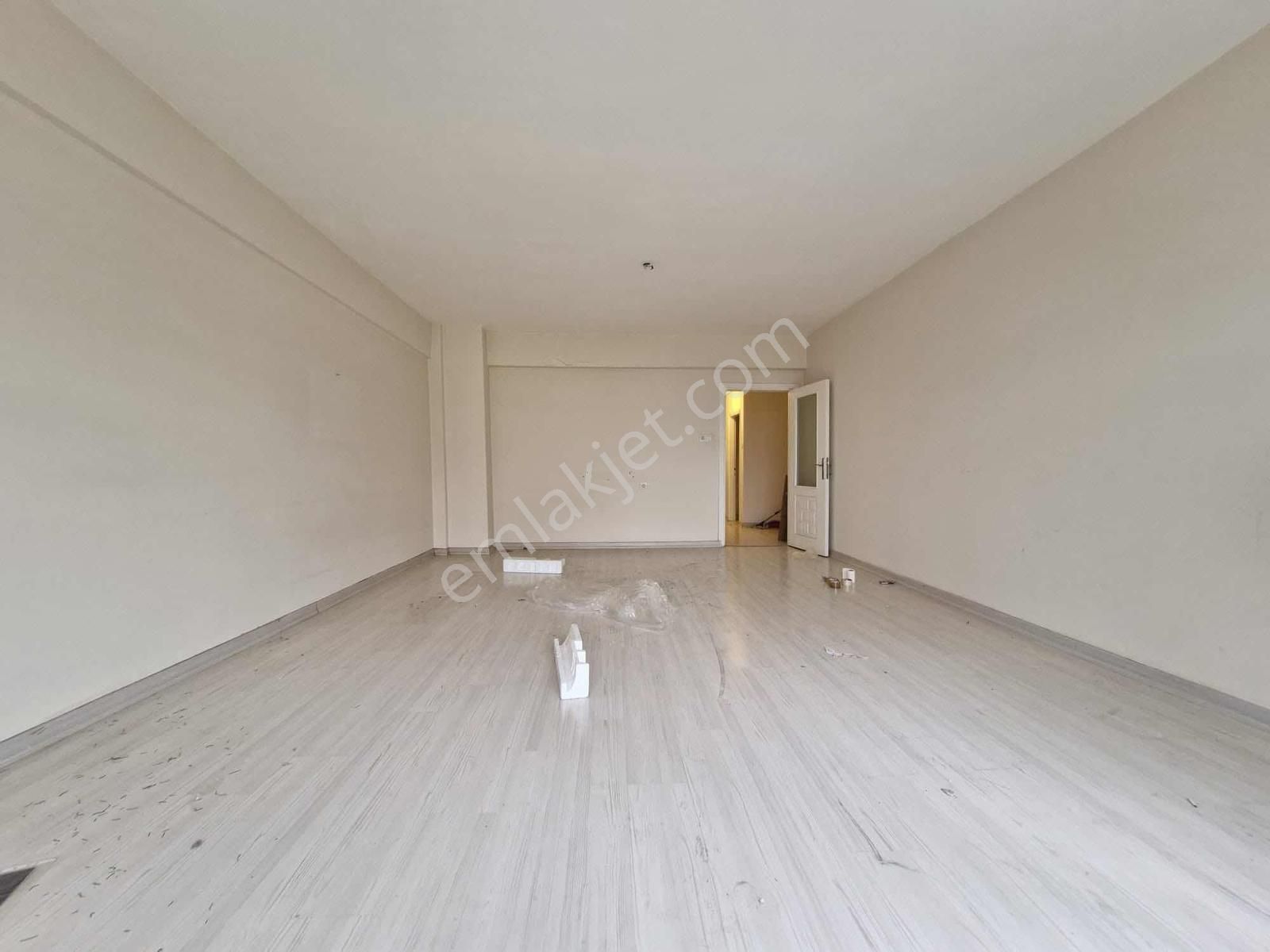 Yayla Çamlık Cadde Civarı Satılık 3+1 Daire | 138 M² Geniş Daire - Görsel 3