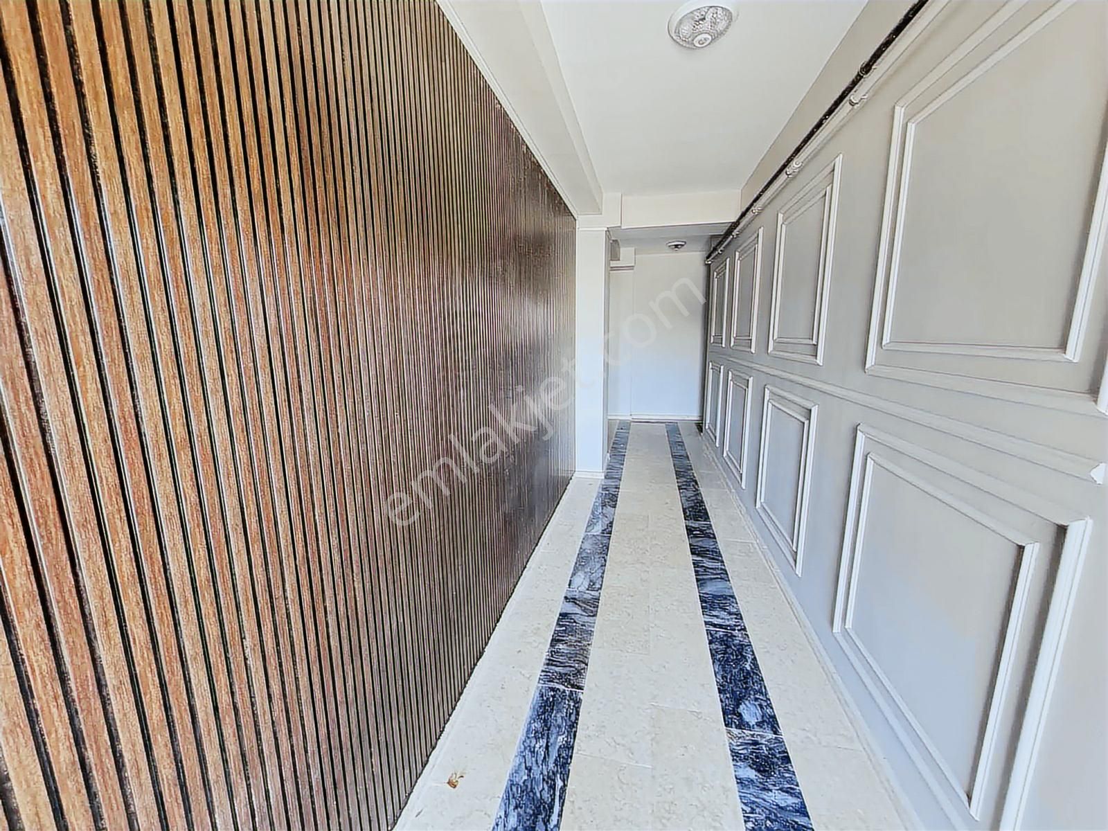 Sancaktepe Yenidoğan 4+1 Üst Üst Dubleks Cadde Üstü - Görsel 14