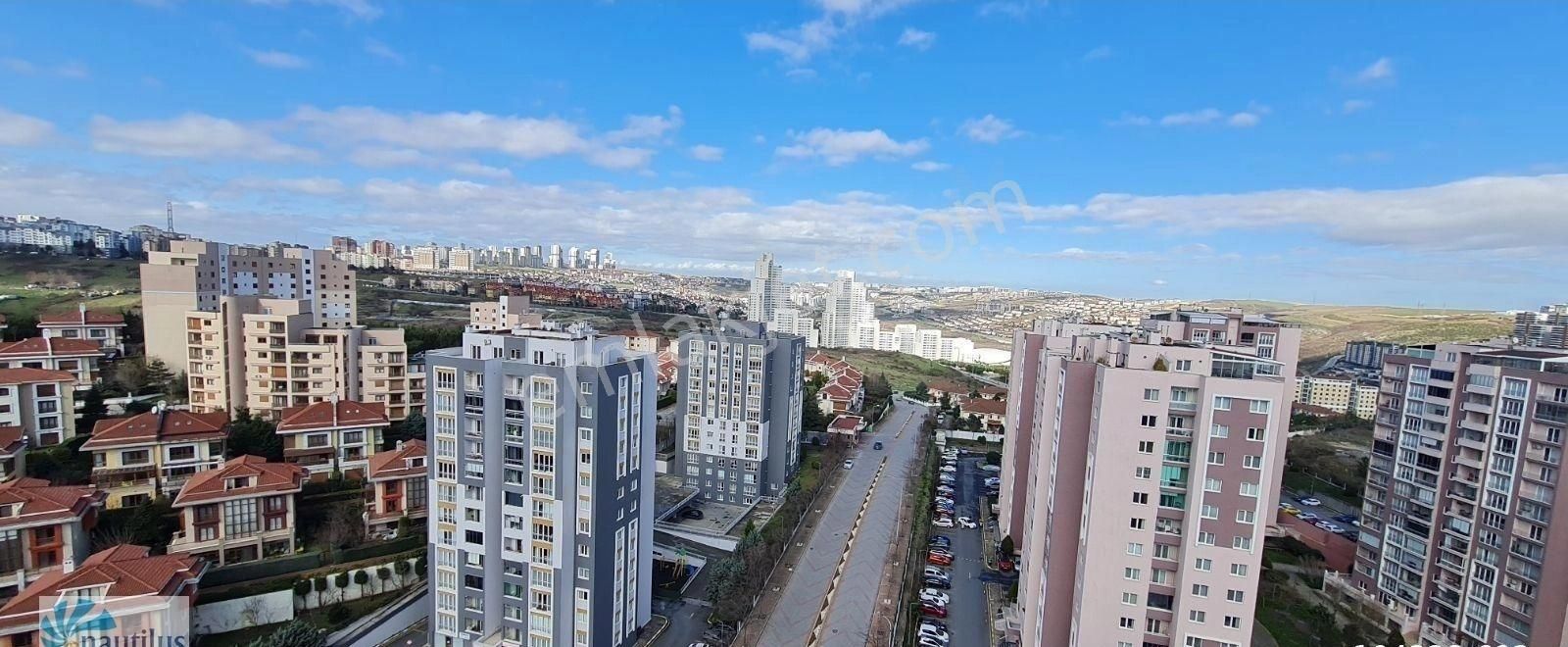 Bahçeşehir Şelale Caddesi Düden Blokları Kiralık 1+1 Balkonlu