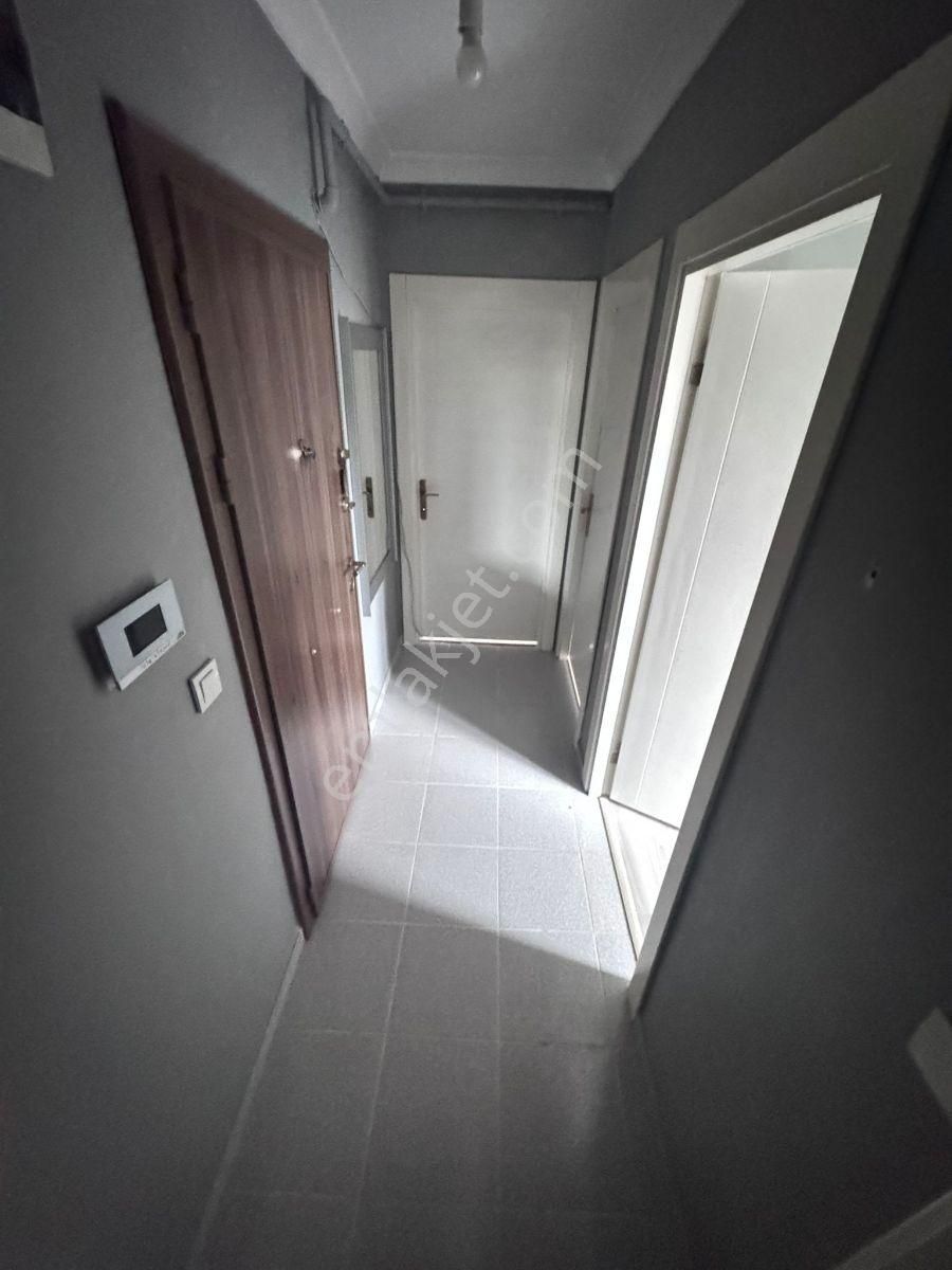 Sancaktepe'de Merkezi Konumlu 2+1 Fırsat !!! - Görsel 2