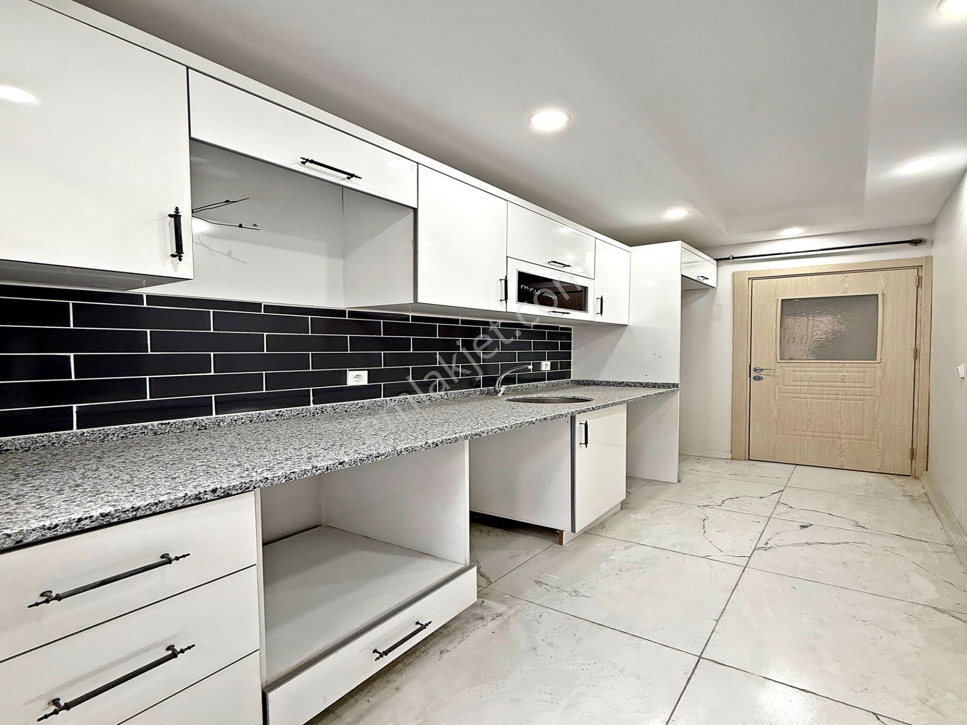 Esenyurt Devlet Hastanesine Yakın Sıfır Bina Asansörlü 2+1 Daire - Görsel 8