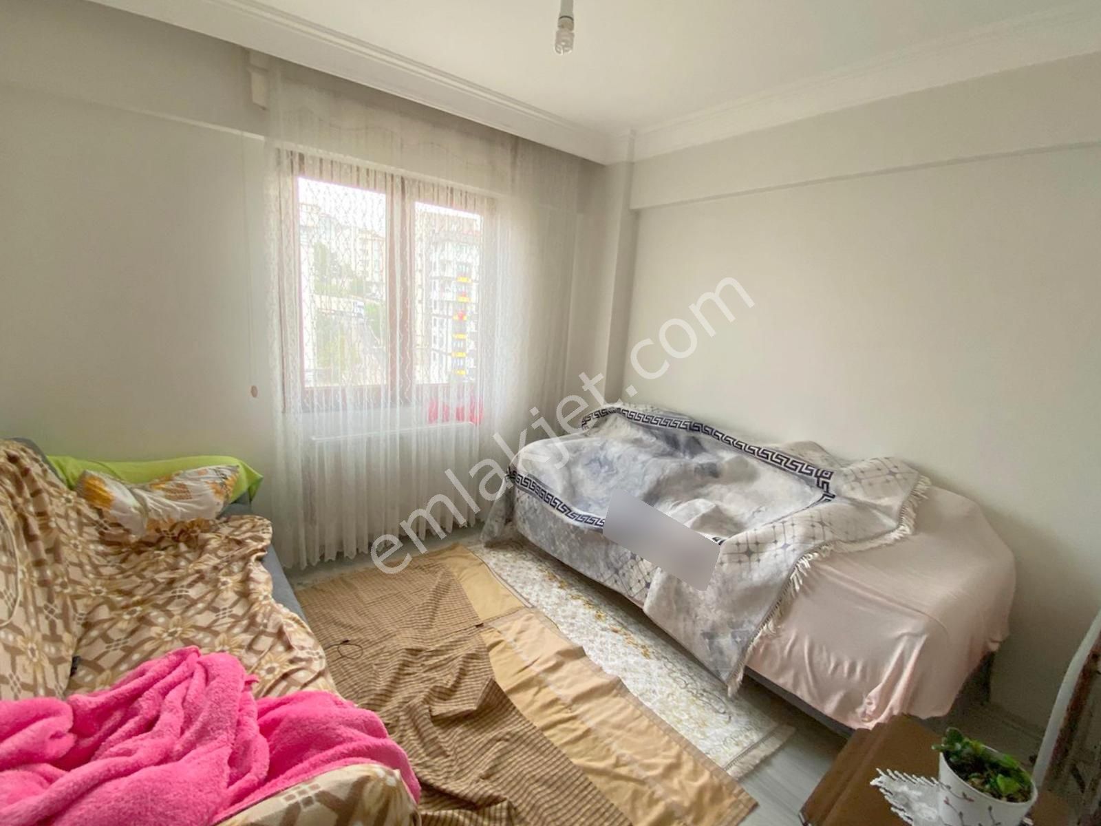 Mertcan'dan Caddeye 1dk İskanlı Ara Kat Balkonlu Fırsat 2+1 - Görsel 9