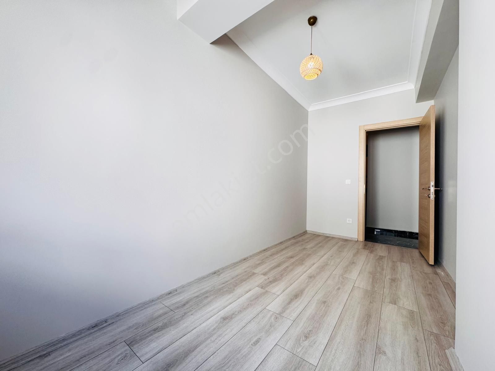 █ Konfor █ Küçükyalı Rezan Has Lisesi,3 Yıllık, Çift Girişli 4+2 - Görsel 11