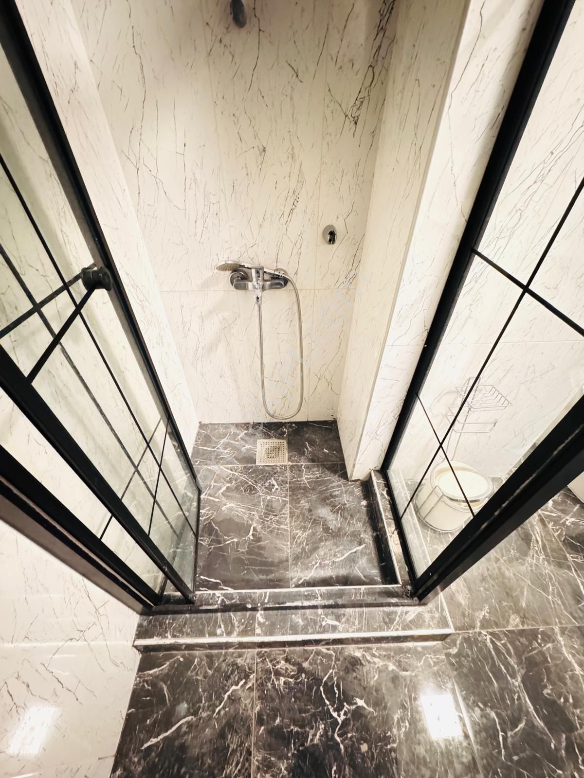 █ Konfor █ Küçükyalı Rezan Has Lisesi,3 Yıllık, Çift Girişli 4+2 - Görsel 17