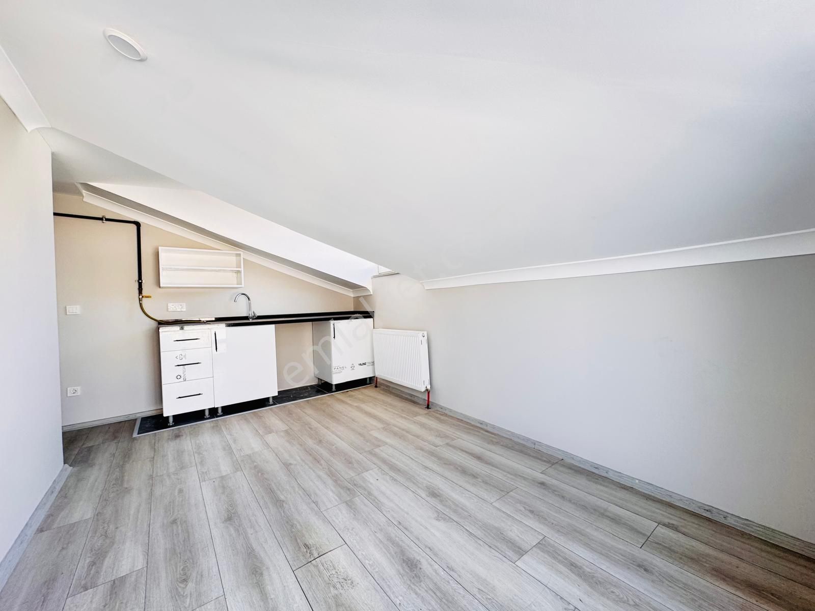 █ Konfor █ Küçükyalı Rezan Has Lisesi,3 Yıllık, Çift Girişli 4+2 - Görsel 12