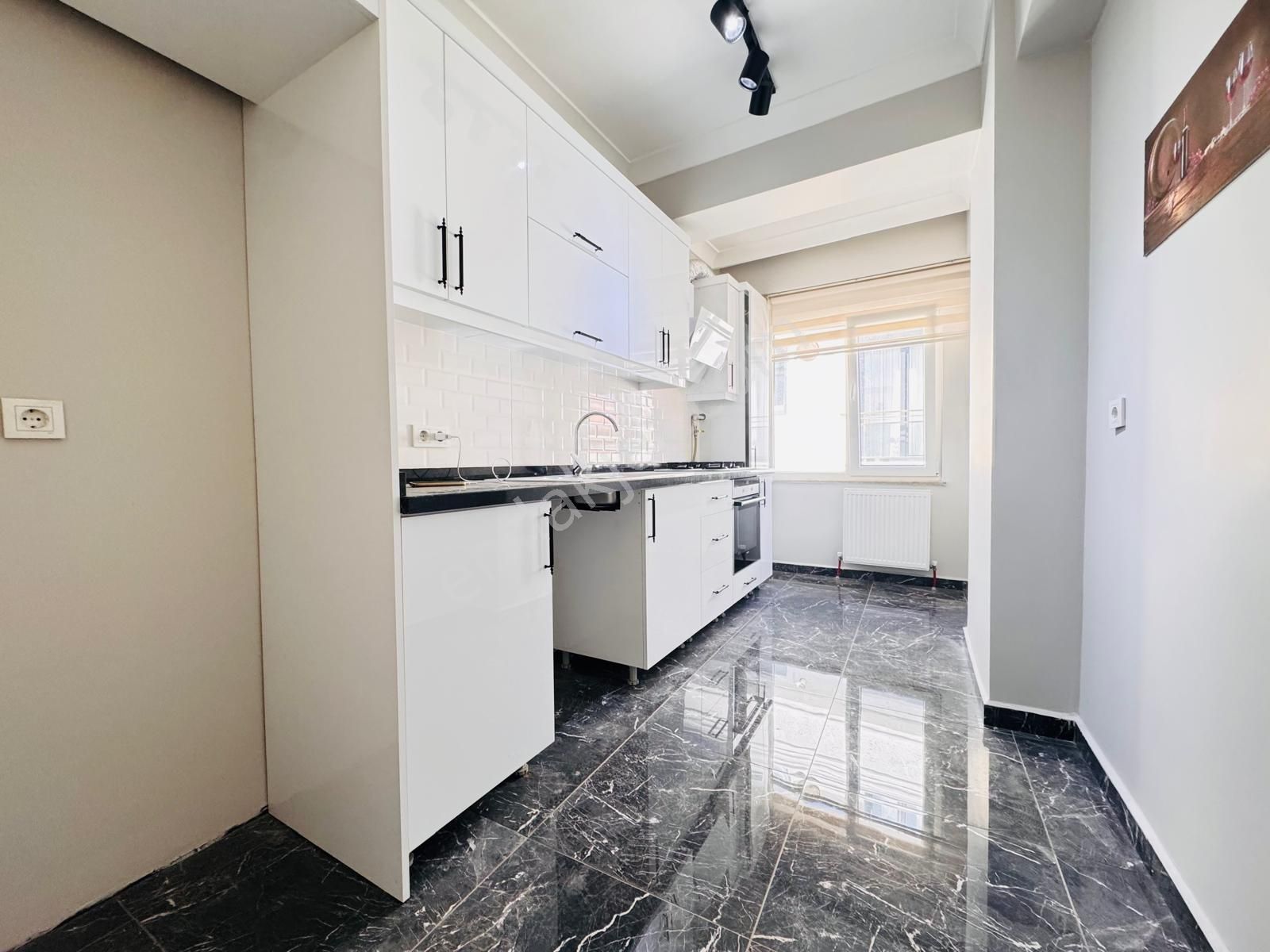 █ Konfor █ Küçükyalı Rezan Has Lisesi,3 Yıllık, Çift Girişli 4+2 - Görsel 33