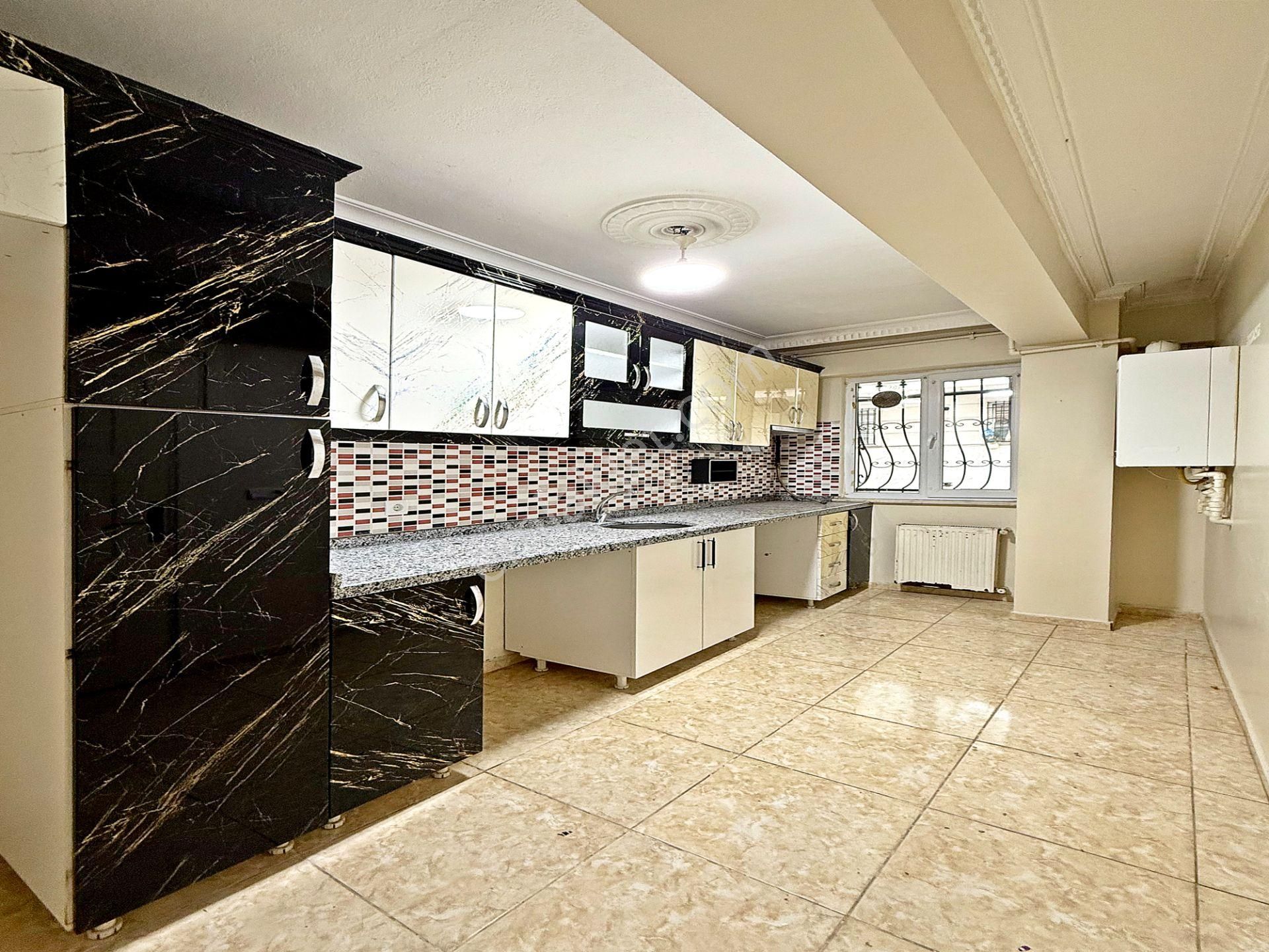 Bağlarçeşme Caddesine Yakın 1.kat Emsalinde 3+1 Yüksek Giriş - Görsel 6