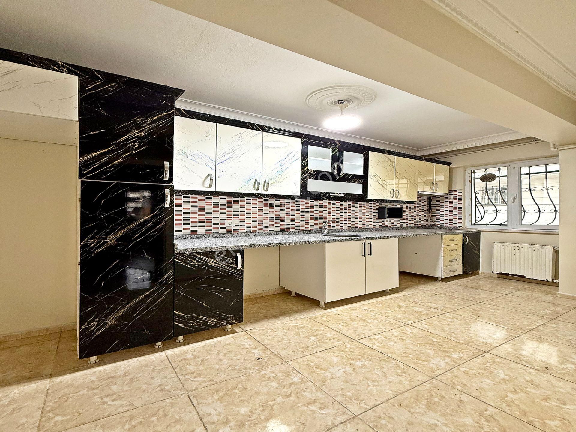 Bağlarçeşme Caddesine Yakın 1.kat Emsalinde 3+1 Yüksek Giriş - Görsel 5