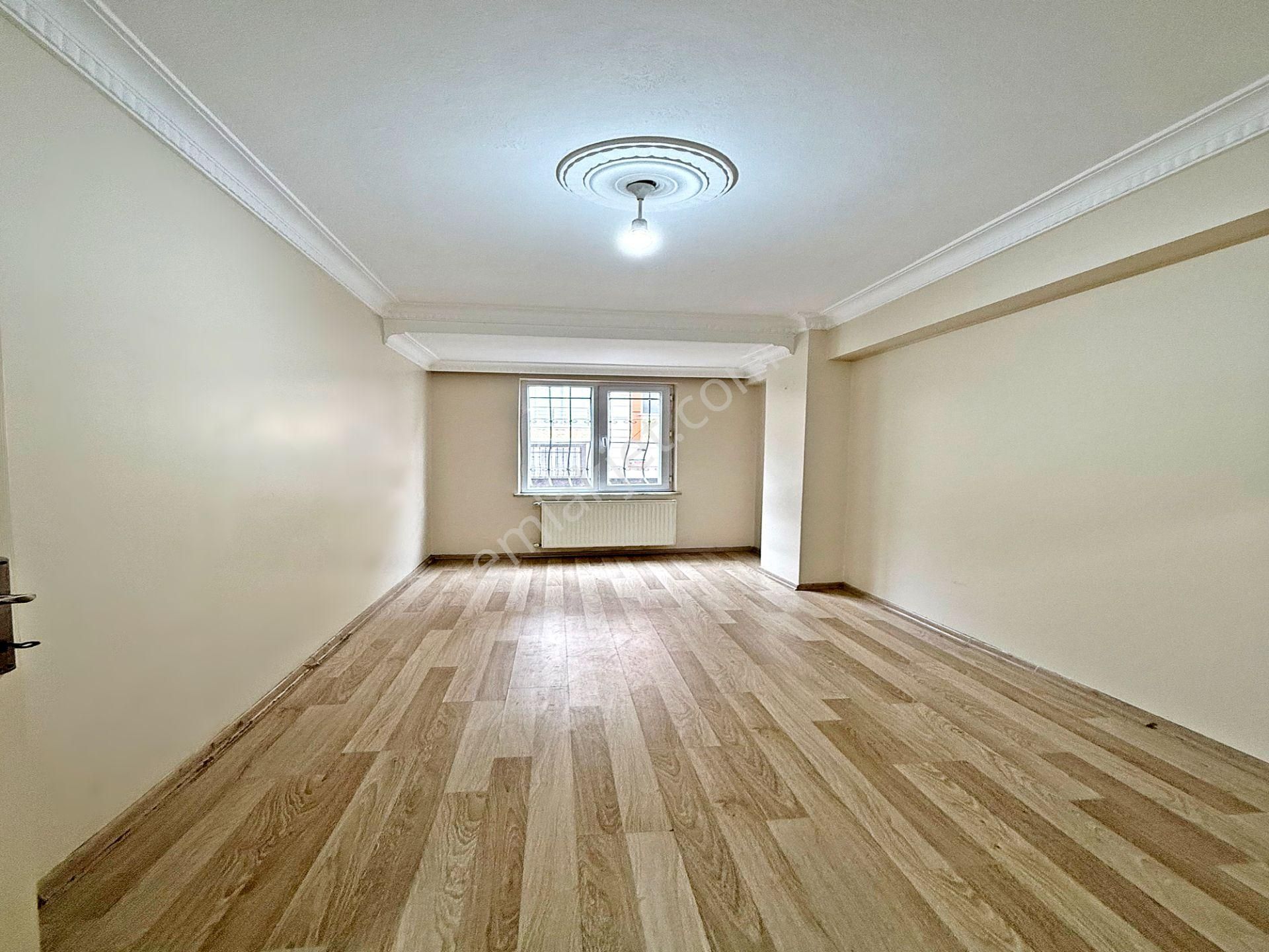 Bağlarçeşme Caddesine Yakın 1.kat Emsalinde 3+1 Yüksek Giriş - Görsel 8