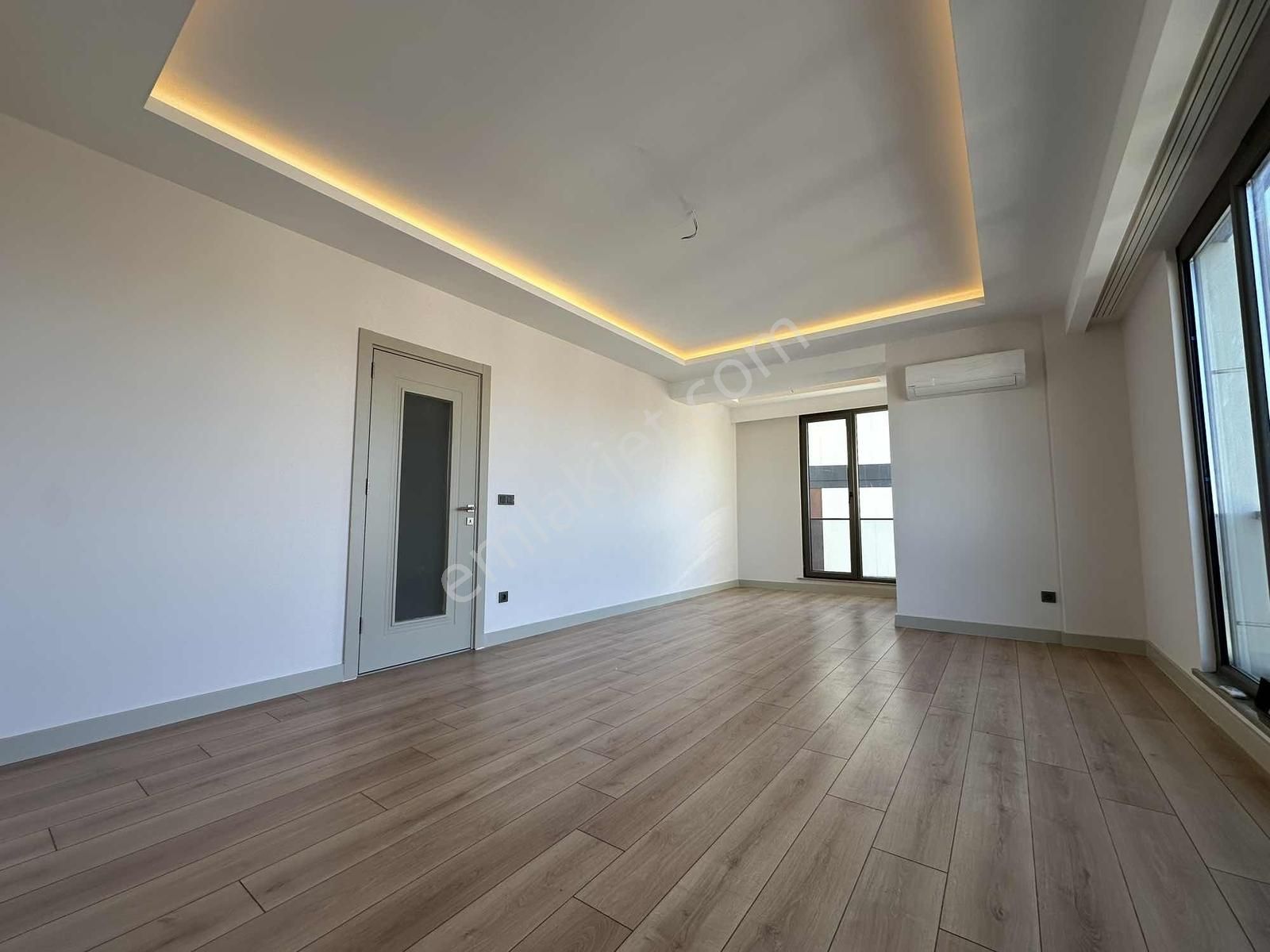 Çamlıktepe De Muhteşem Konumda 1. Sınıf Büyük 2+1 Arakat Daire - Görsel 11