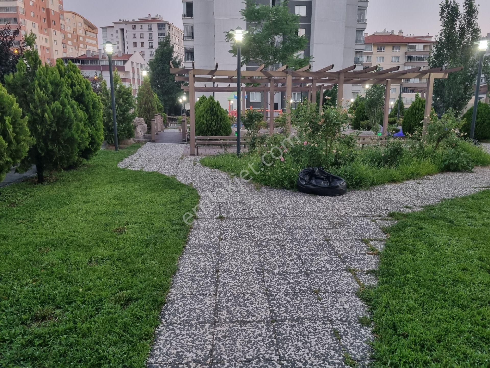 7/24 Güvenlikli - Daireye Özel Kapalı Otoparklı - Giyinme Odalı - Görsel 29