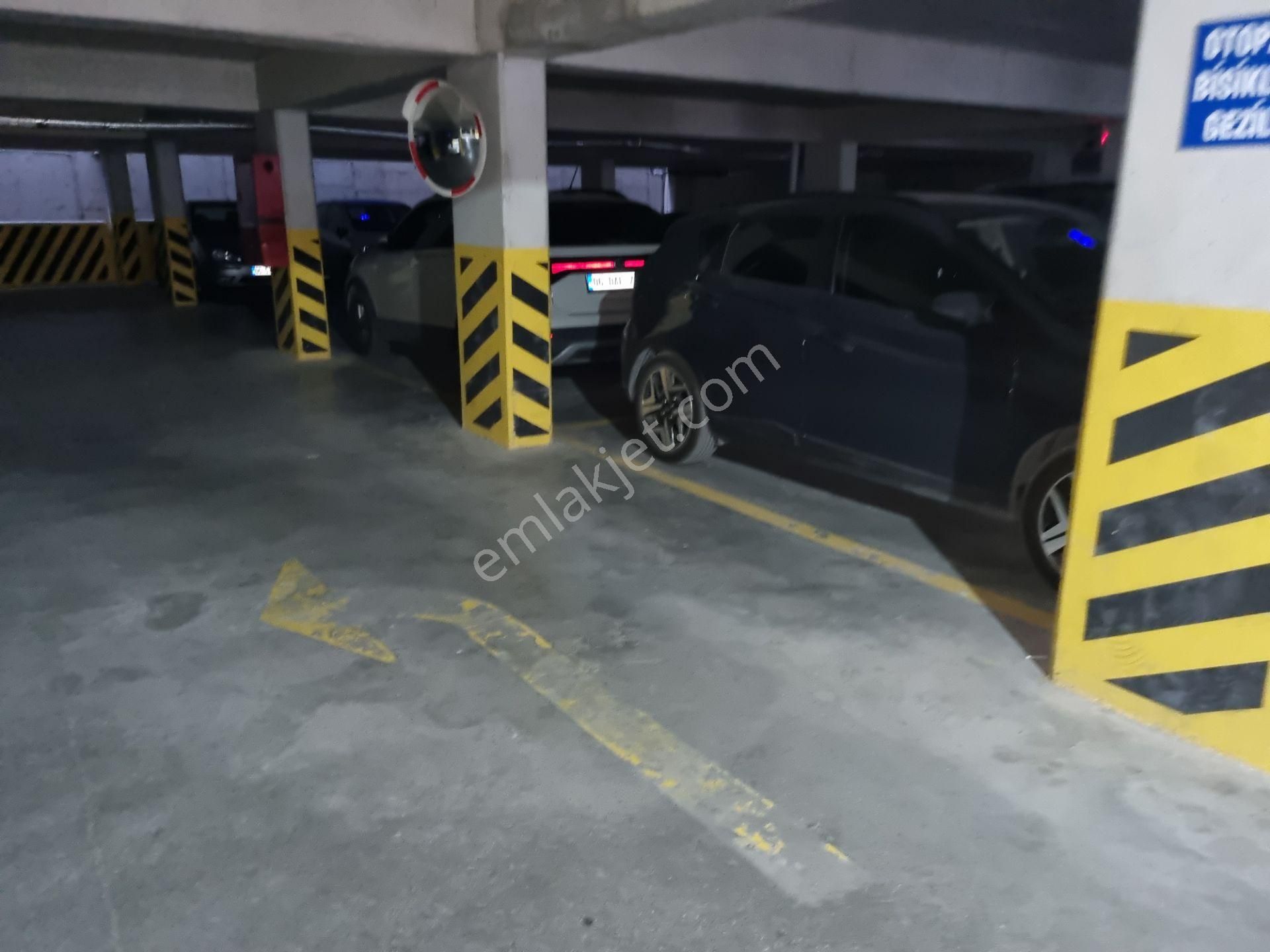 7/24 Güvenlikli - Daireye Özel Kapalı Otoparklı - Giyinme Odalı - Görsel 27