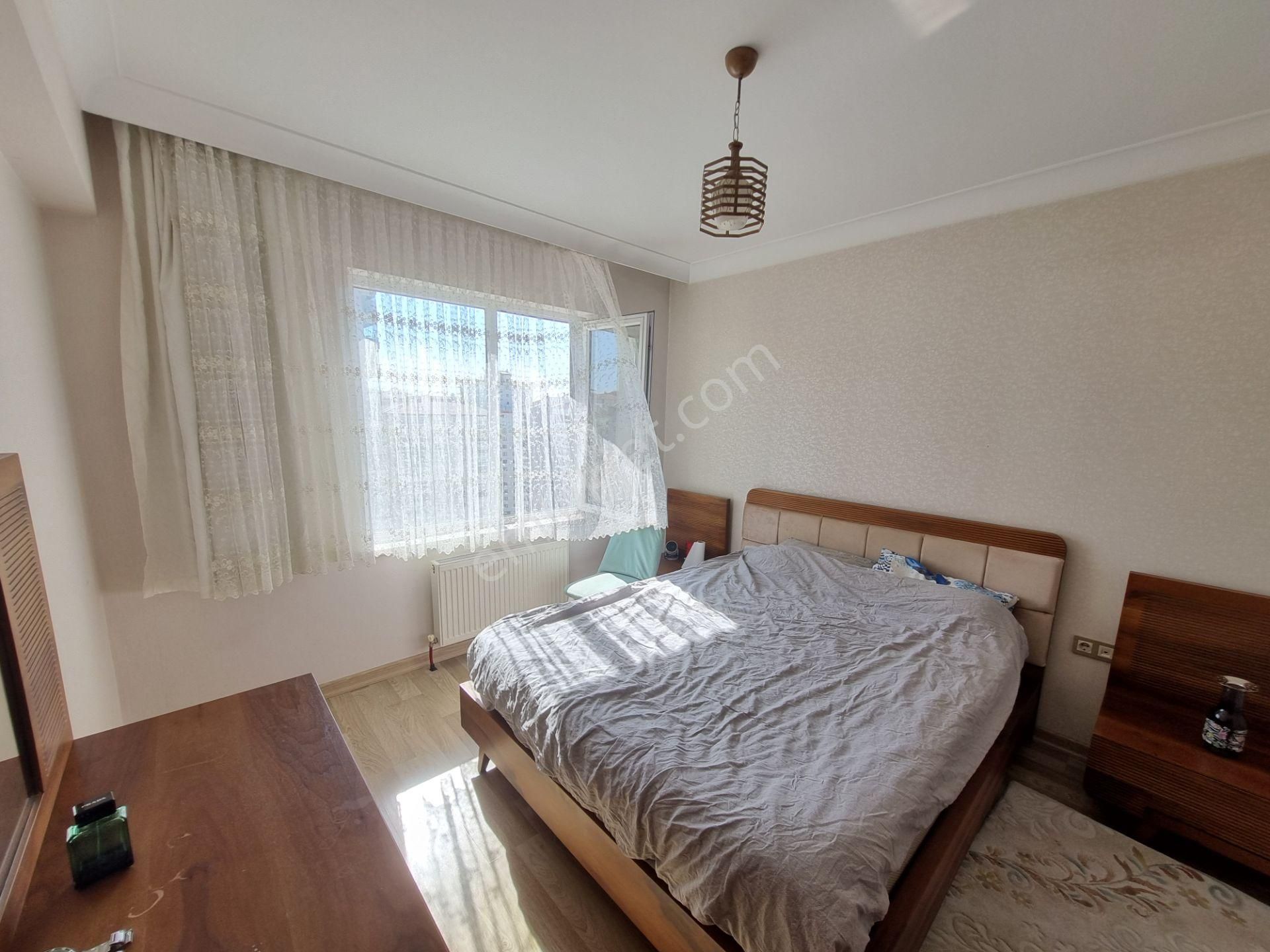 7/24 Güvenlikli - Daireye Özel Kapalı Otoparklı - Giyinme Odalı - Görsel 12