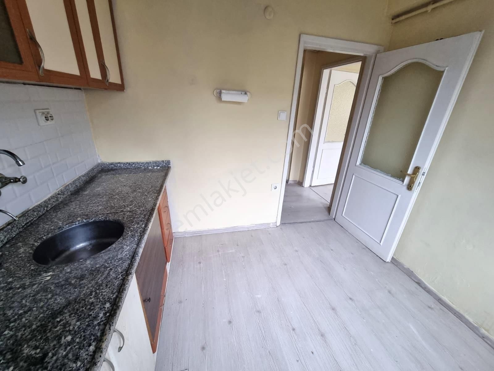 Tuzla İstasyon Mahallesi Site İçinde 2+1 Kiralık Daire - Görsel 25