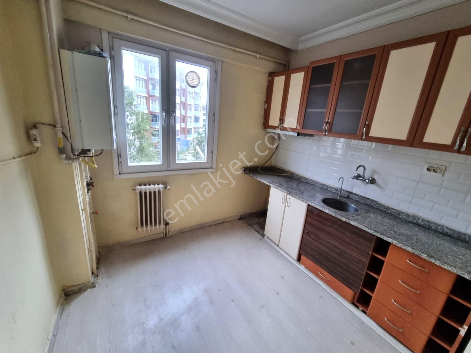 Tuzla İstasyon Mahallesi Site İçinde 2+1 Kiralık Daire - Görsel 5