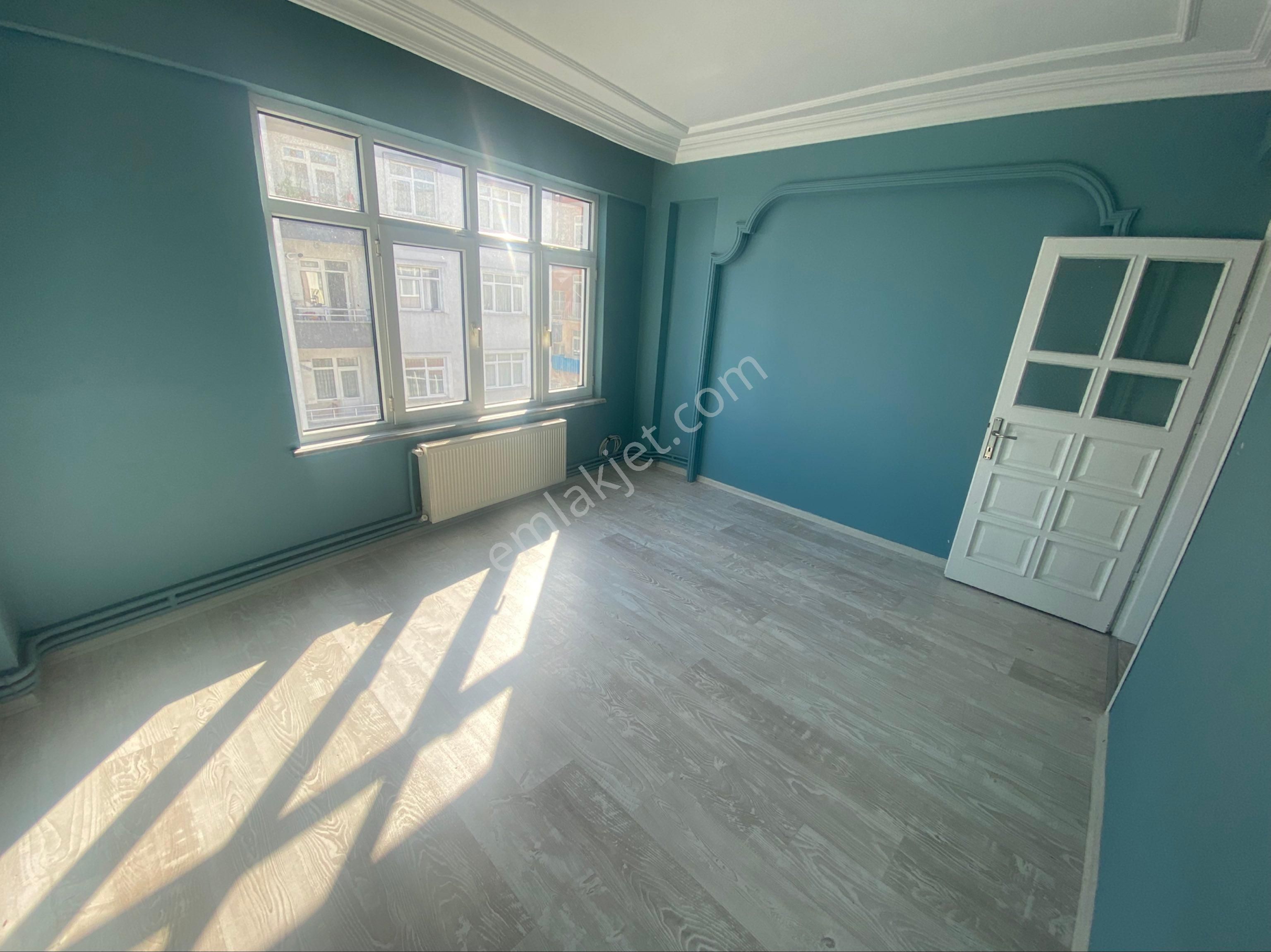 Furkan Emlaktan Fevziçakmak Mah 3+1 130m2 5.kat Arakat Çift Balkonlu Asansörlü Fırsat Daire - Görsel 10