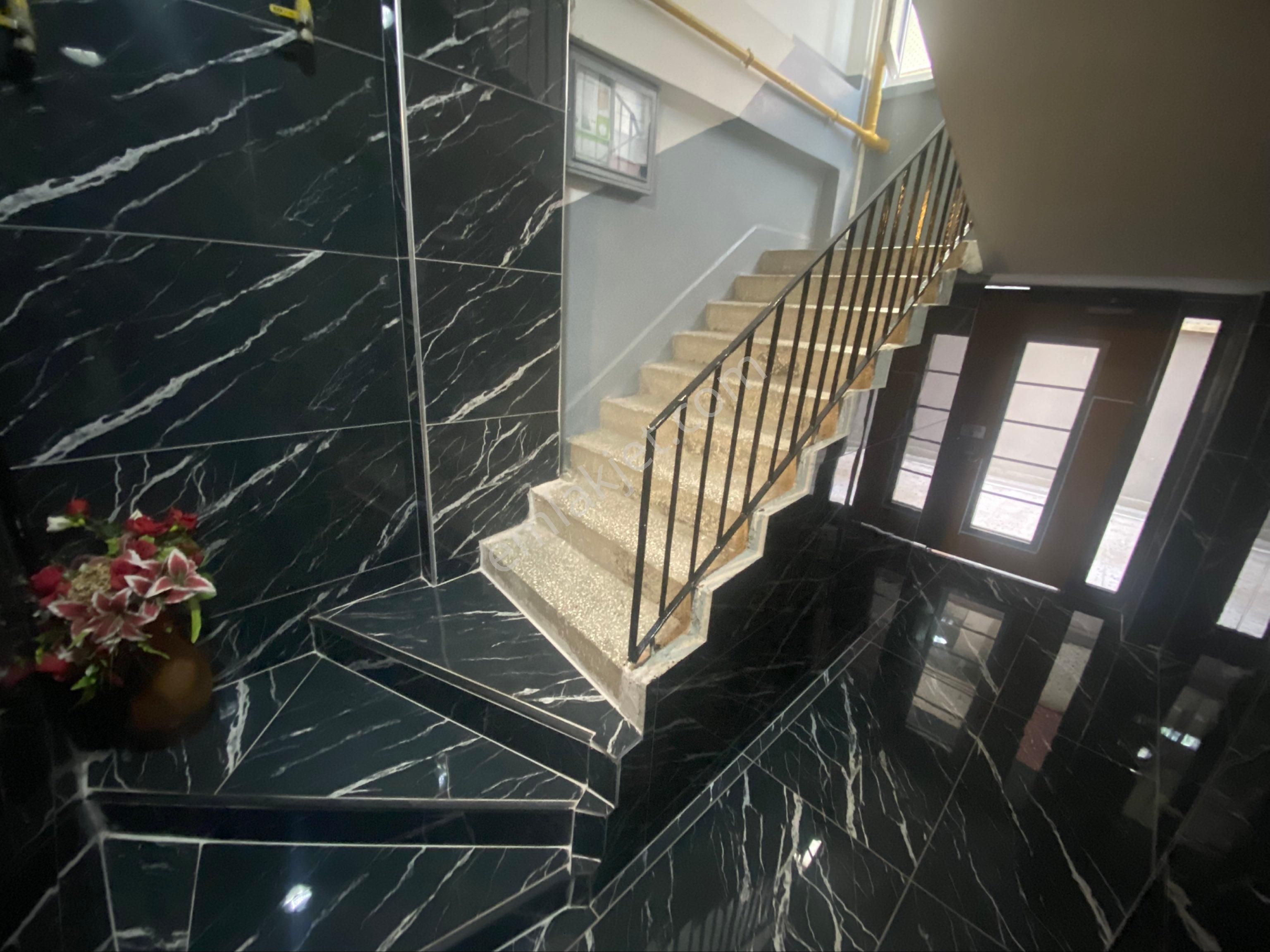 Furkan Emlaktan Fevziçakmak Mah 3+1 130m2 5.kat Arakat Çift Balkonlu Asansörlü Fırsat Daire - Görsel 28