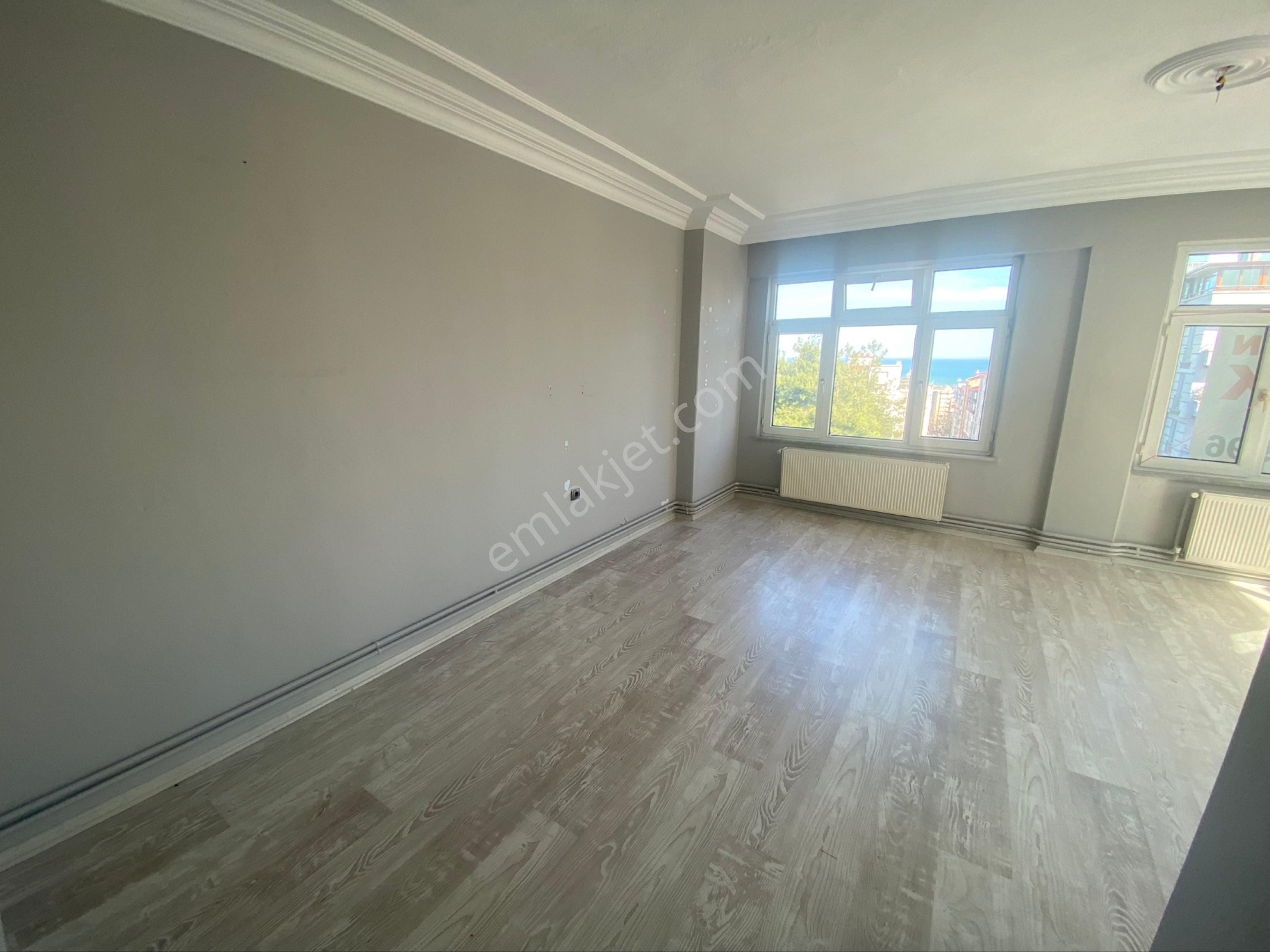 Furkan Emlaktan Fevziçakmak Mah 3+1 130m2 5.kat Arakat Çift Balkonlu Asansörlü Fırsat Daire - Görsel 4