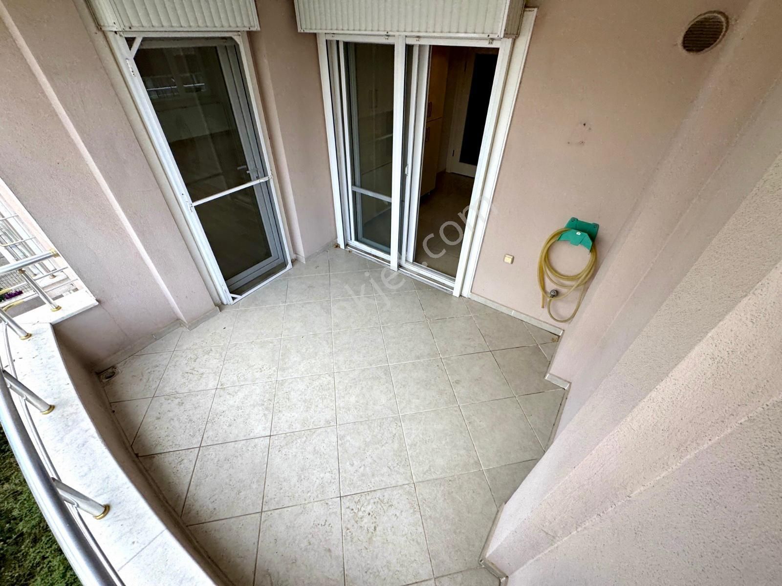 🏡 Referans'tan Sarıkız'da Ebevenyn Banyolu Ön Cephe Yapılı 2+1 Dair - Görsel 14