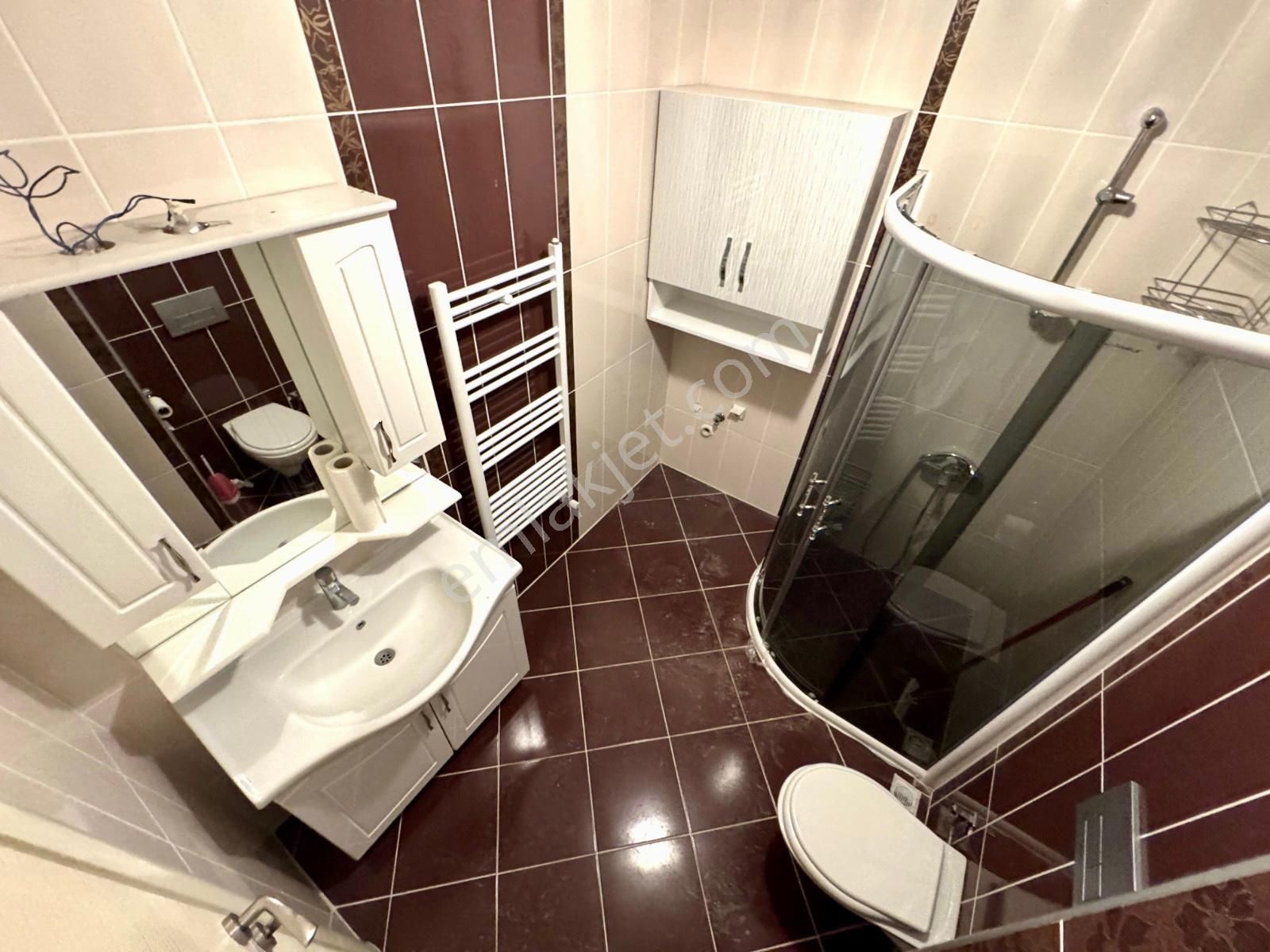 🏡 Referans'tan Sarıkız'da Ebevenyn Banyolu Ön Cephe Yapılı 2+1 Dair - Görsel 31