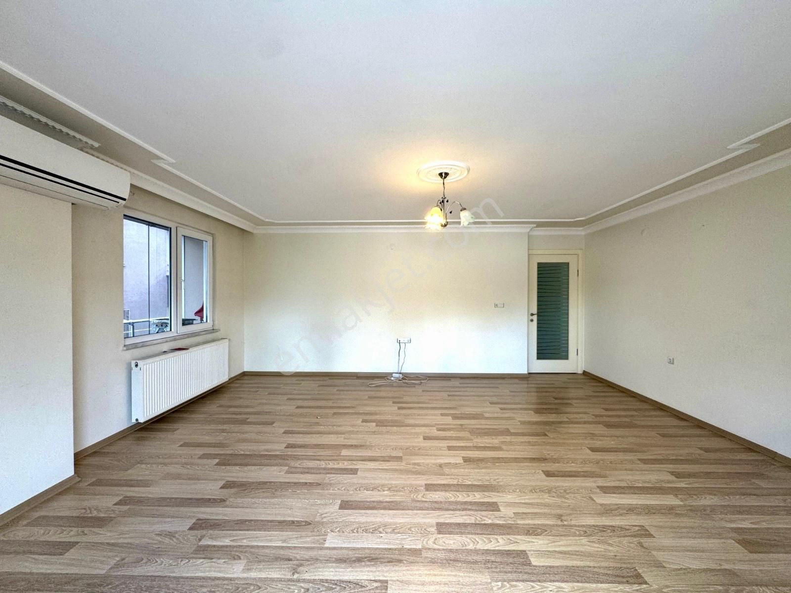 🏡 Referans'tan Sarıkız'da Ebevenyn Banyolu Ön Cephe Yapılı 2+1 Dair - Görsel 13