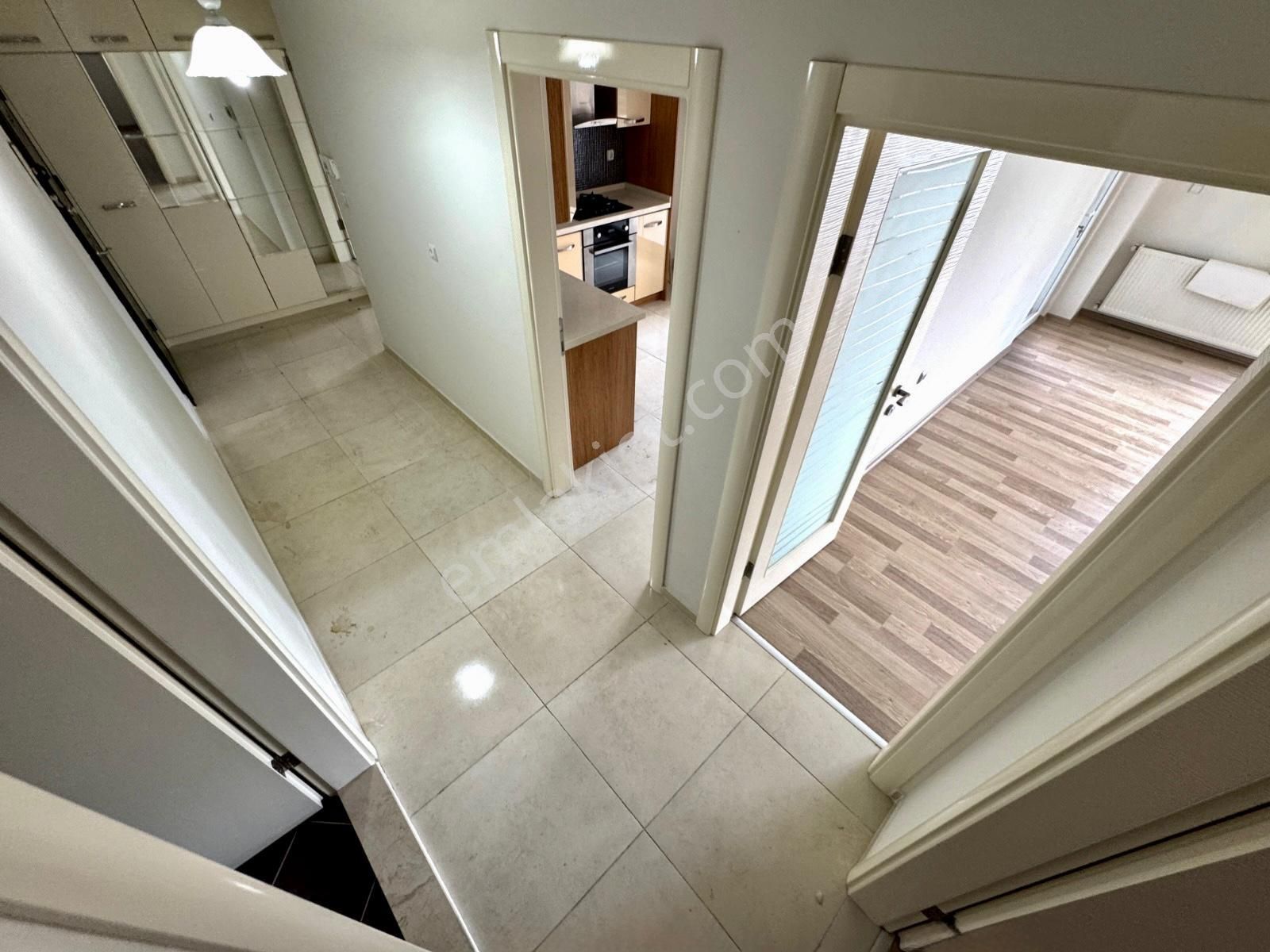 🏡 Referans'tan Sarıkız'da Ebevenyn Banyolu Ön Cephe Yapılı 2+1 Dair - Görsel 27