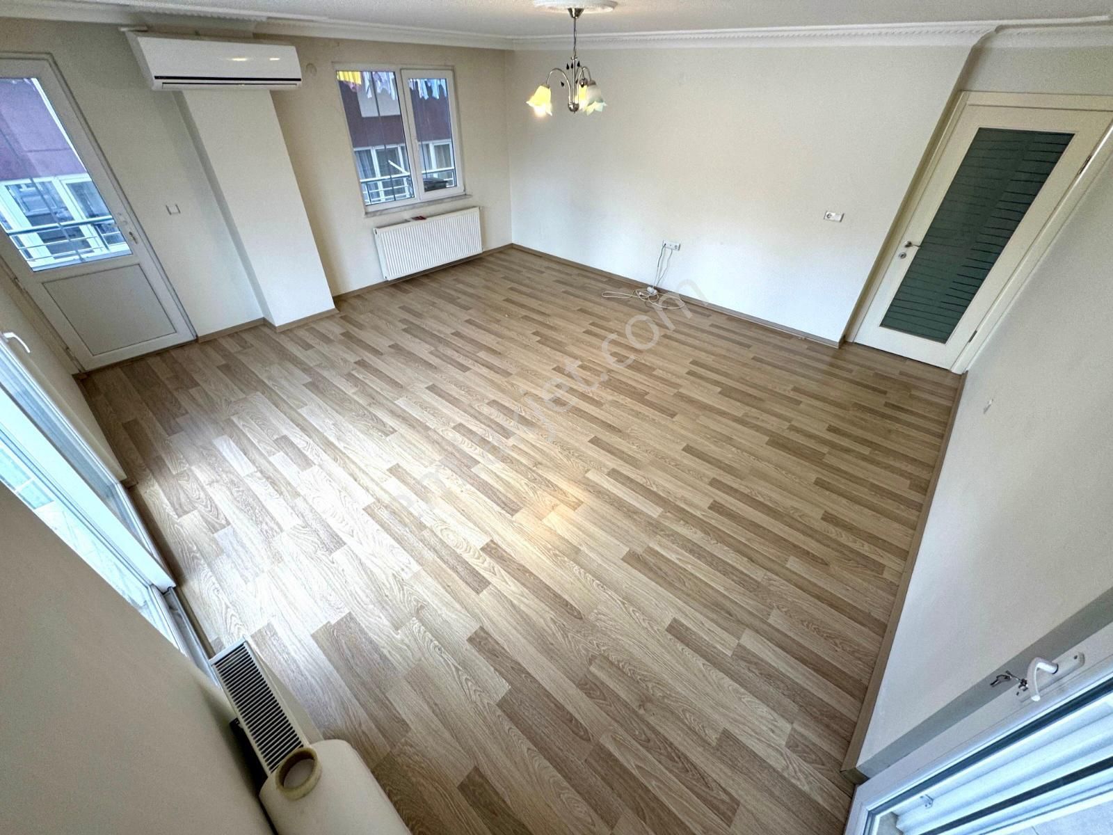 🏡 Referans'tan Sarıkız'da Ebevenyn Banyolu Ön Cephe Yapılı 2+1 Dair - Görsel 20