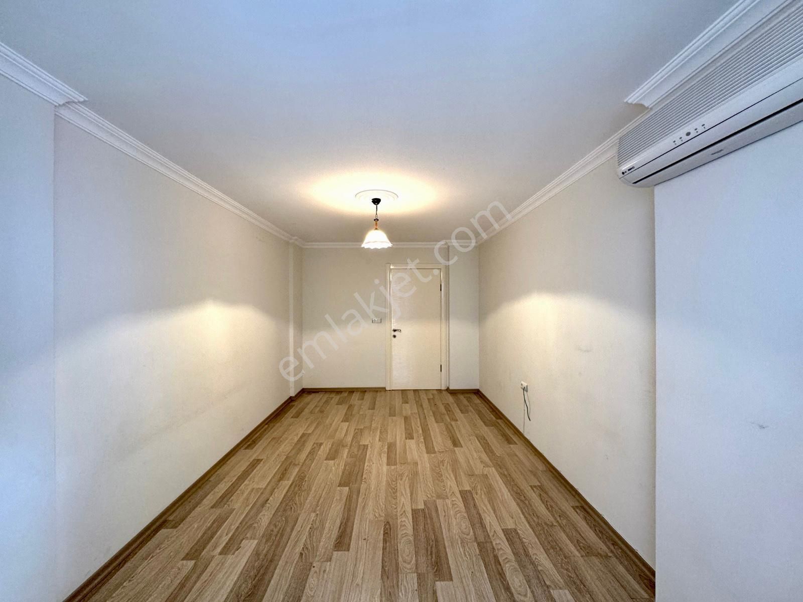 🏡 Referans'tan Sarıkız'da Ebevenyn Banyolu Ön Cephe Yapılı 2+1 Dair - Görsel 11