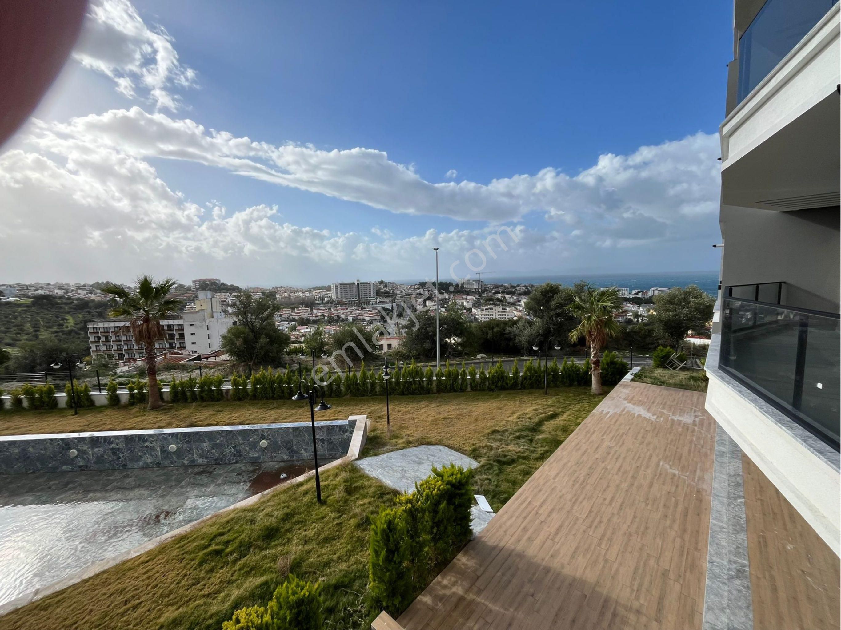 Kuşadasın Da Sıfır Deniz Manzaralı Havuzlu 1 Artı 1 Daire - Görsel 9