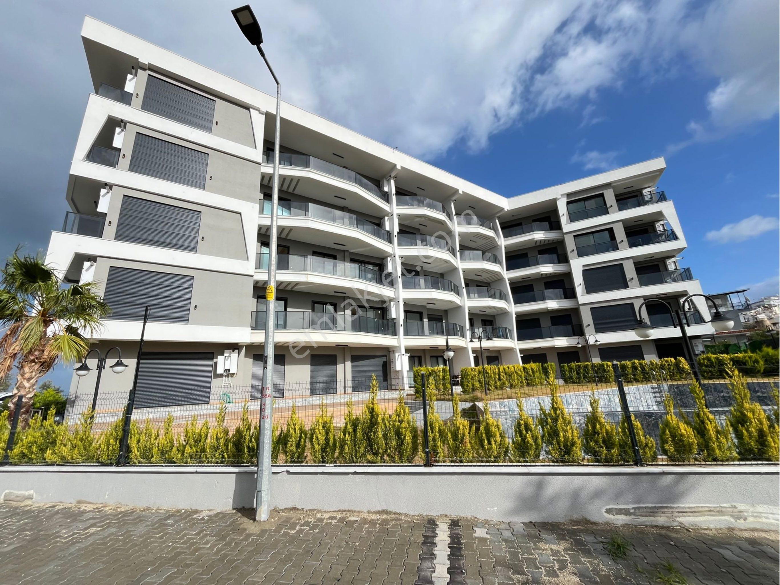 Kuşadasın Da Sıfır Deniz Manzaralı Havuzlu 1 Artı 1 Daire - Görsel 28