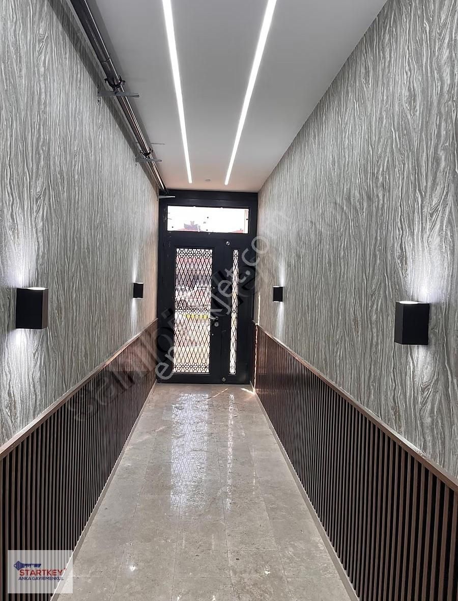 Edremit'te Merkezi Lokasyonda Cadde Üzeri Kiralık 2+1 Daire - Görsel 13