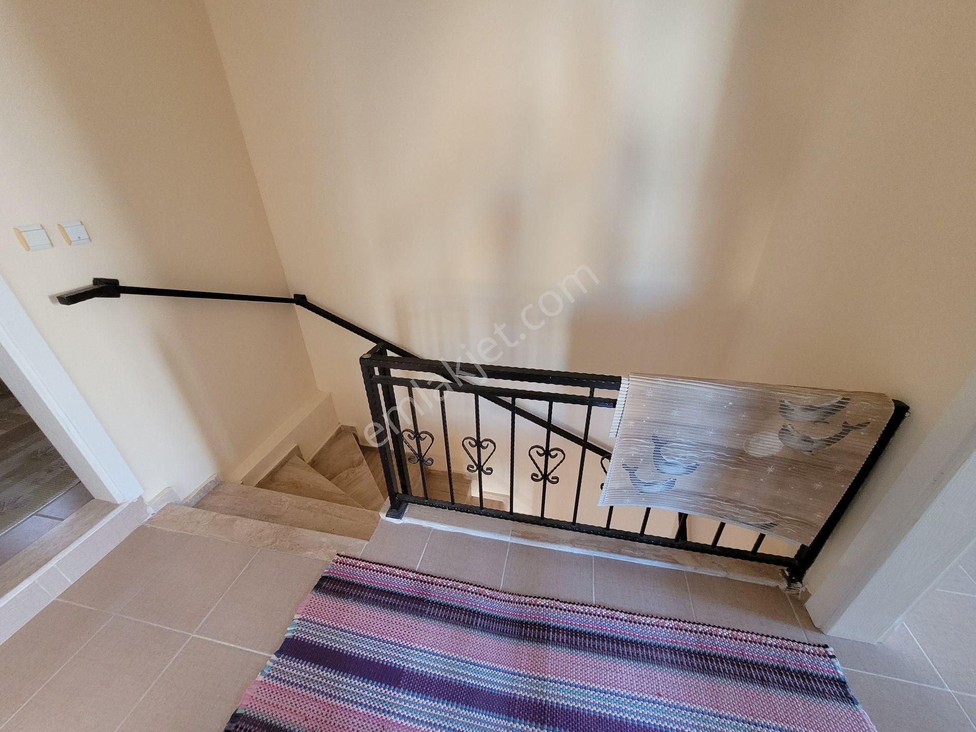 Altınkumda Satılık Denize 500 Metre Havuzlu Eşyalı 3+1 Dublex - Görsel 21