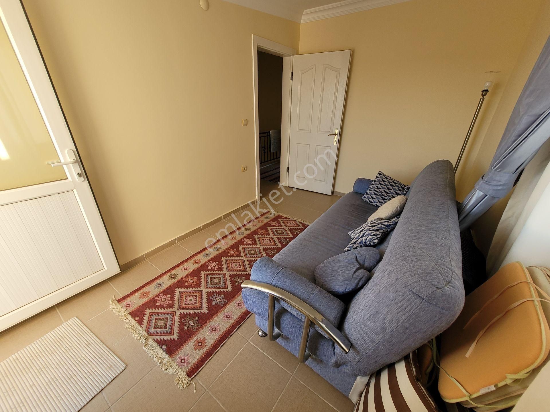 Altınkumda Satılık Denize 500 Metre Havuzlu Eşyalı 3+1 Dublex - Görsel 17