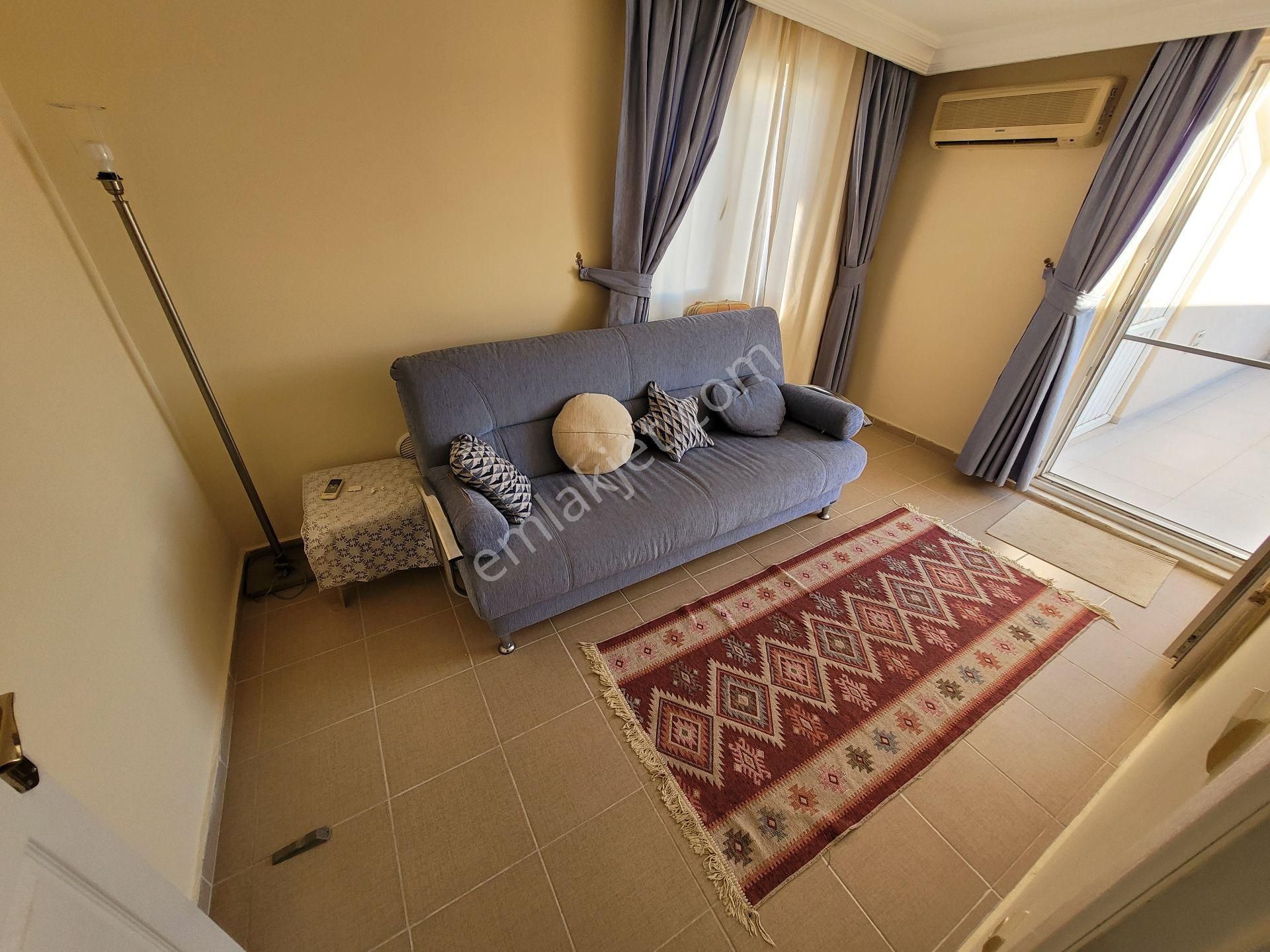 Altınkumda Satılık Denize 500 Metre Havuzlu Eşyalı 3+1 Dublex - Görsel 19