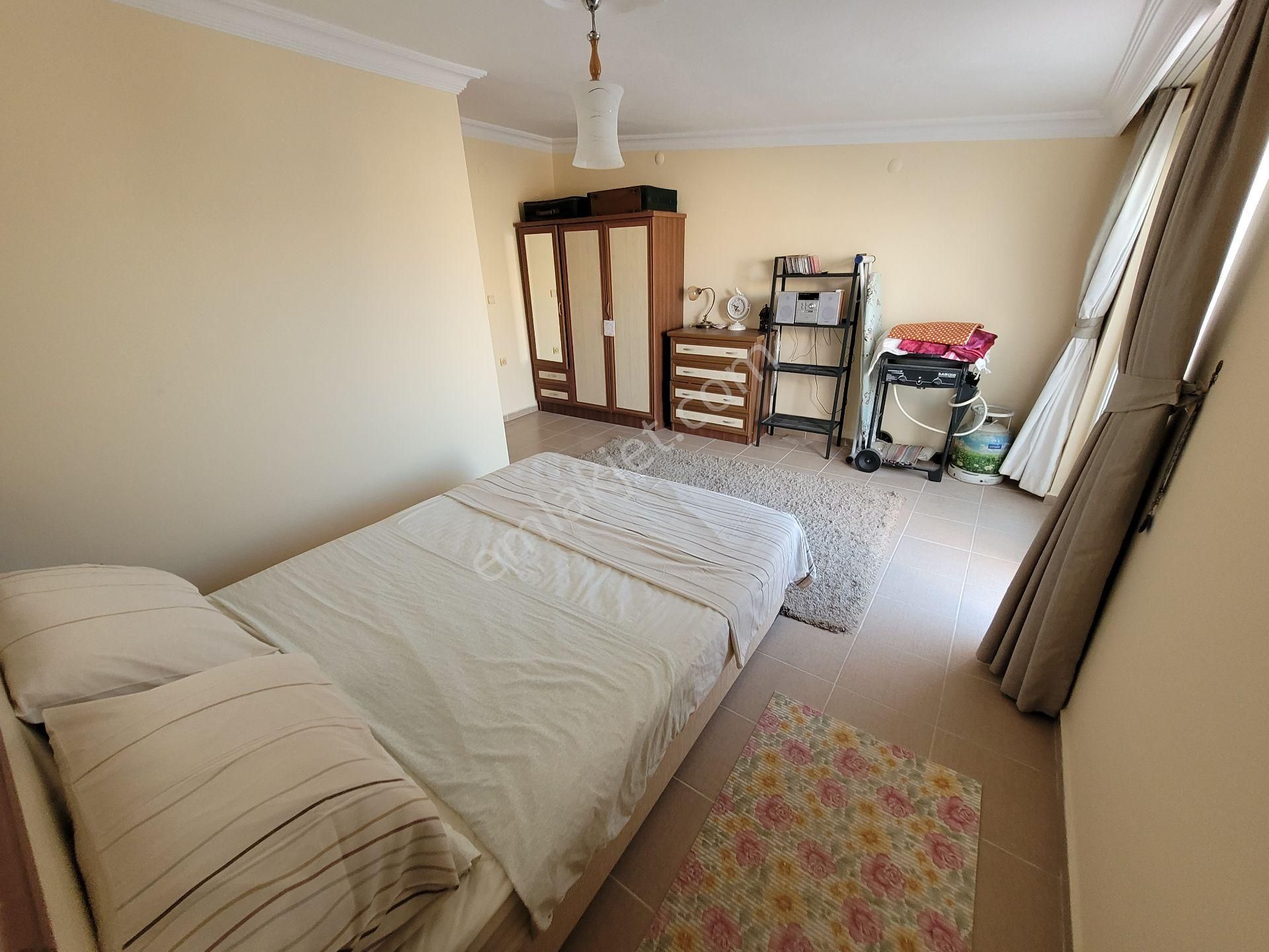 Altınkumda Satılık Denize 500 Metre Havuzlu Eşyalı 3+1 Dublex - Görsel 27