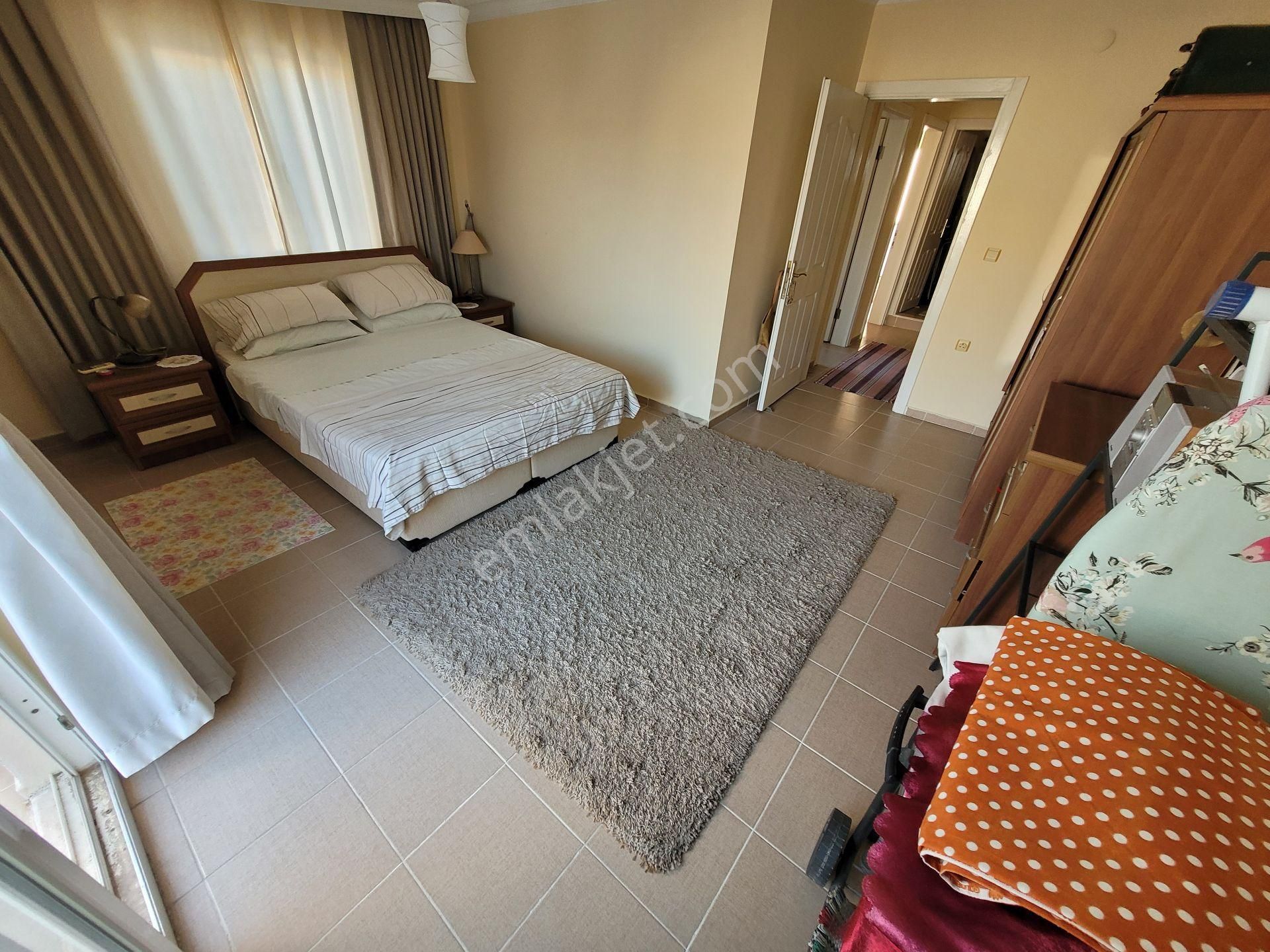 Altınkumda Satılık Denize 500 Metre Havuzlu Eşyalı 3+1 Dublex - Görsel 28