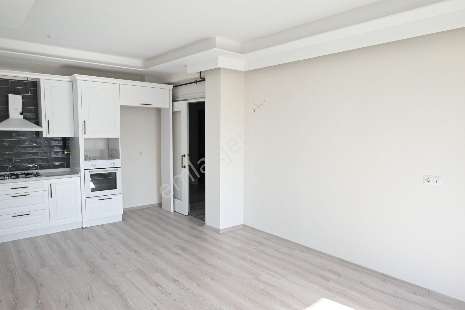 Üstünkent'ten Mezitli Akdeniz'de Sıfır 4+1 Satılık Modern Daire - Görsel 12