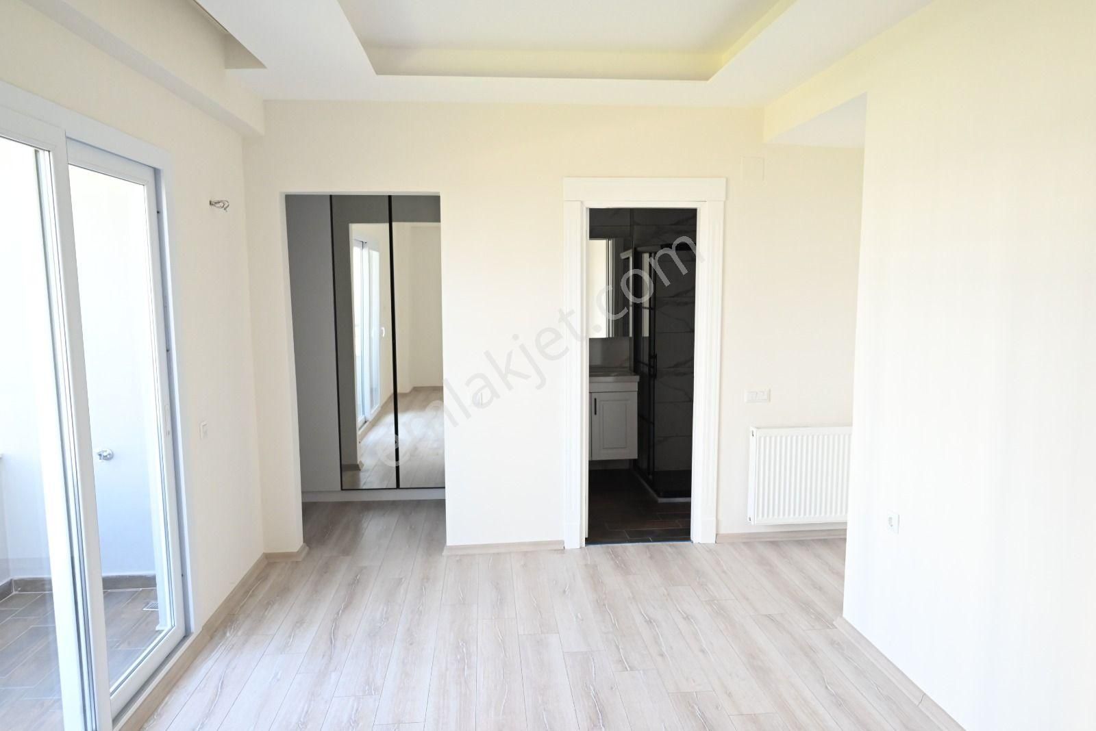 Üstünkent'ten Mezitli Akdeniz'de Sıfır 4+1 Satılık Modern Daire - Görsel 23