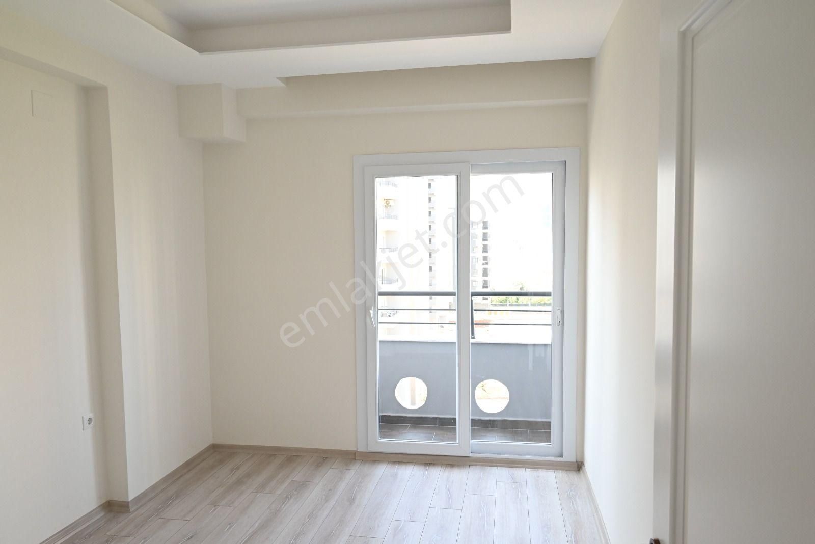 Üstünkent'ten Mezitli Akdeniz'de Sıfır 4+1 Satılık Modern Daire - Görsel 22