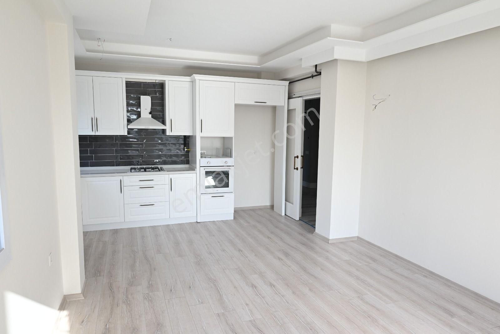 Üstünkent'ten Mezitli Akdeniz'de Sıfır 4+1 Satılık Modern Daire - Görsel 13