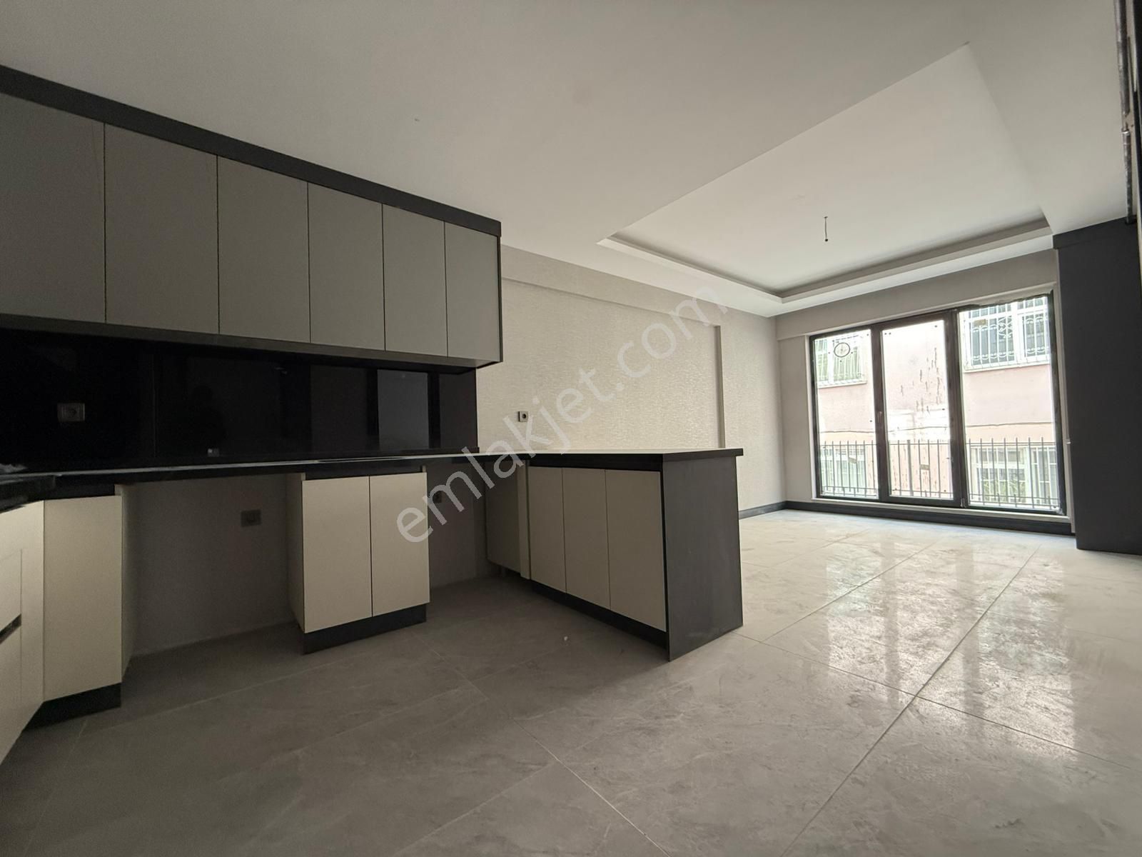 Kariyer'den İncirli'de Tek! Merkezi Konumda Her Katta 1+1 2+1 Lüx Alttan Isıtmalı Daireler - Görsel 20