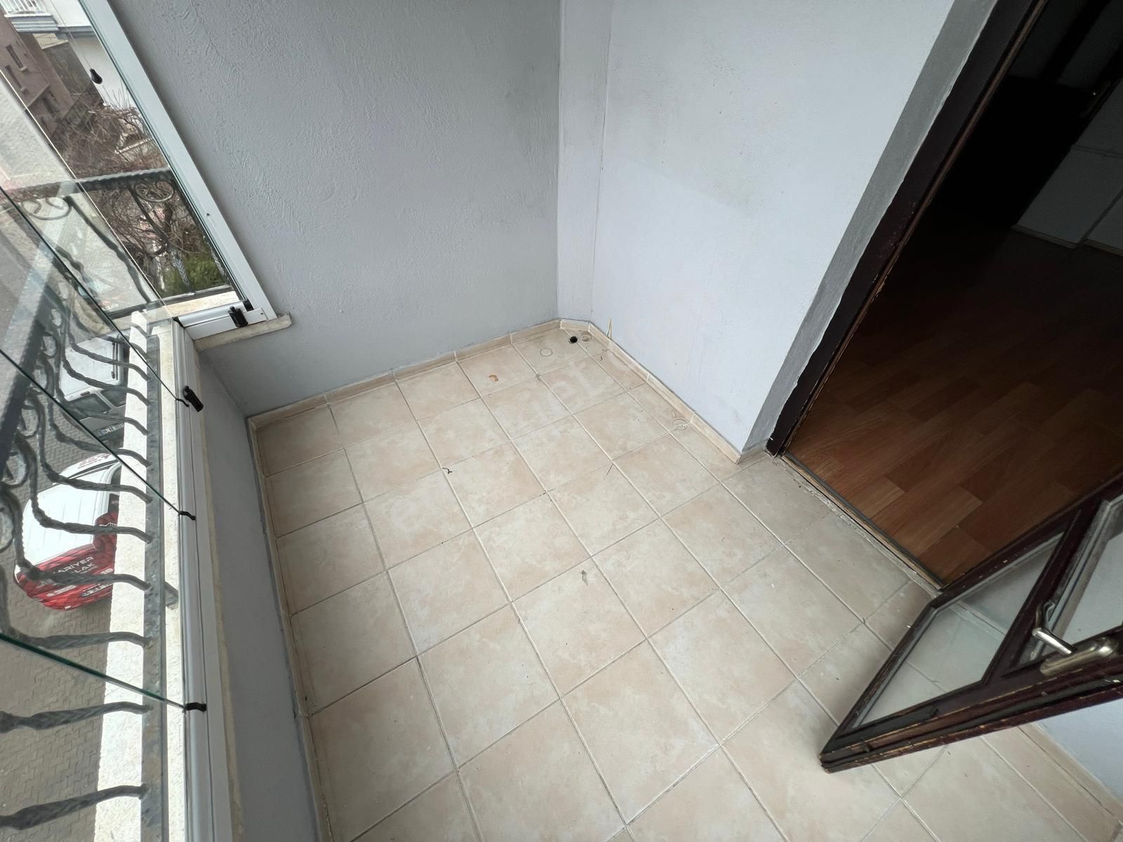 Yayla'da Ara Katta 3+1 Bağımsız Asansörlü Güney Cephe Manzaralı Daire - Görsel 21