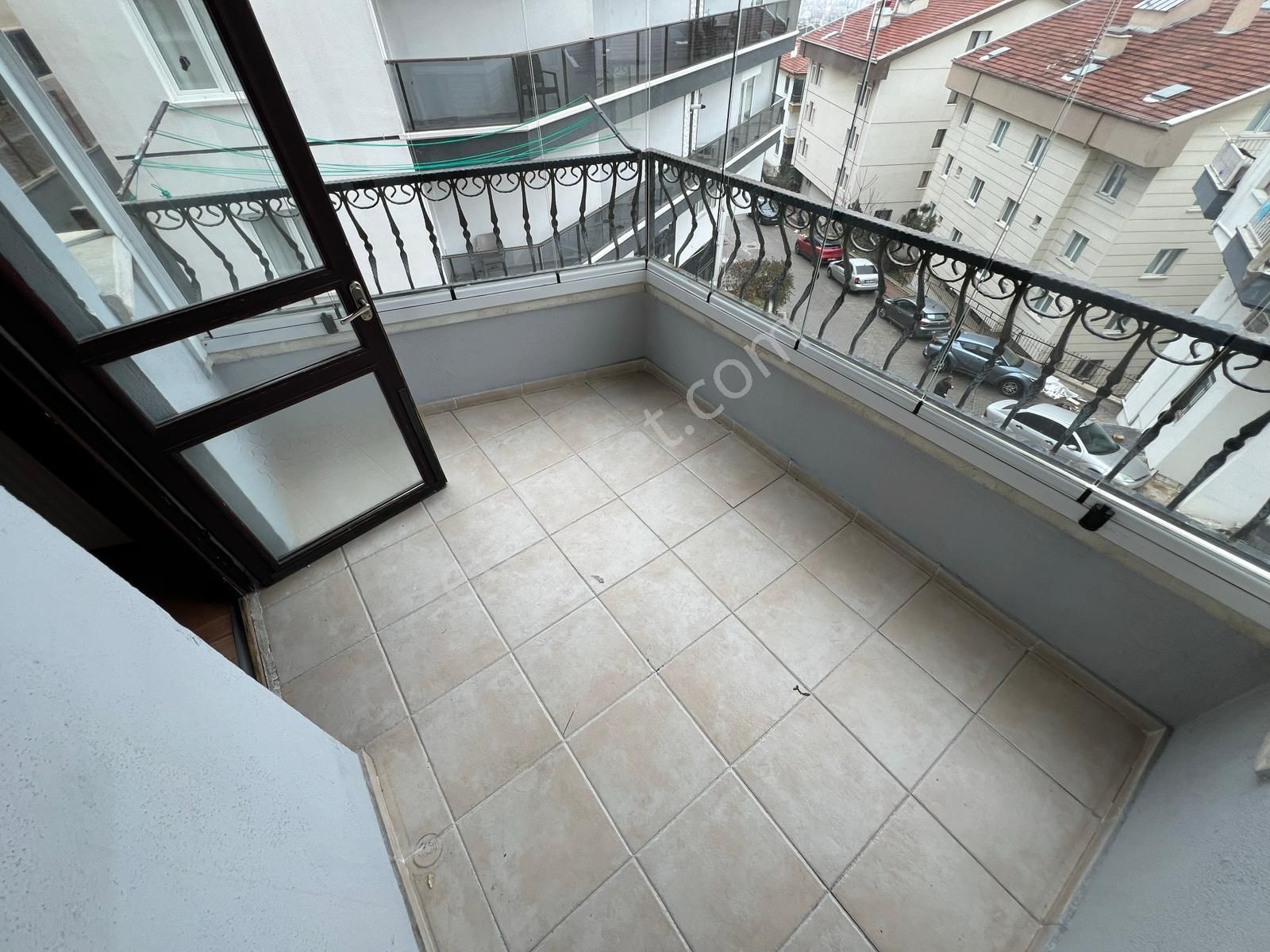 Yayla'da Ara Katta 3+1 Bağımsız Asansörlü Güney Cephe Manzaralı Daire - Görsel 22