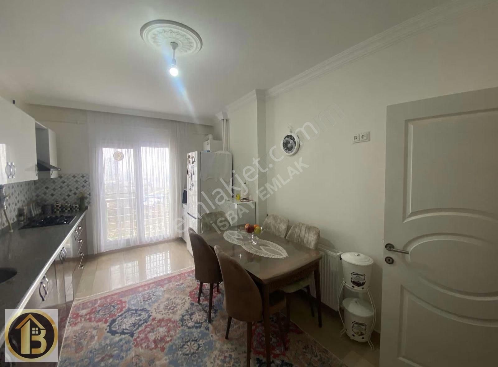 Hastahane Yanı 120 Metrekare Net 2+1 Ayrı Mutfaklı Ara Kat Daire - Görsel 2