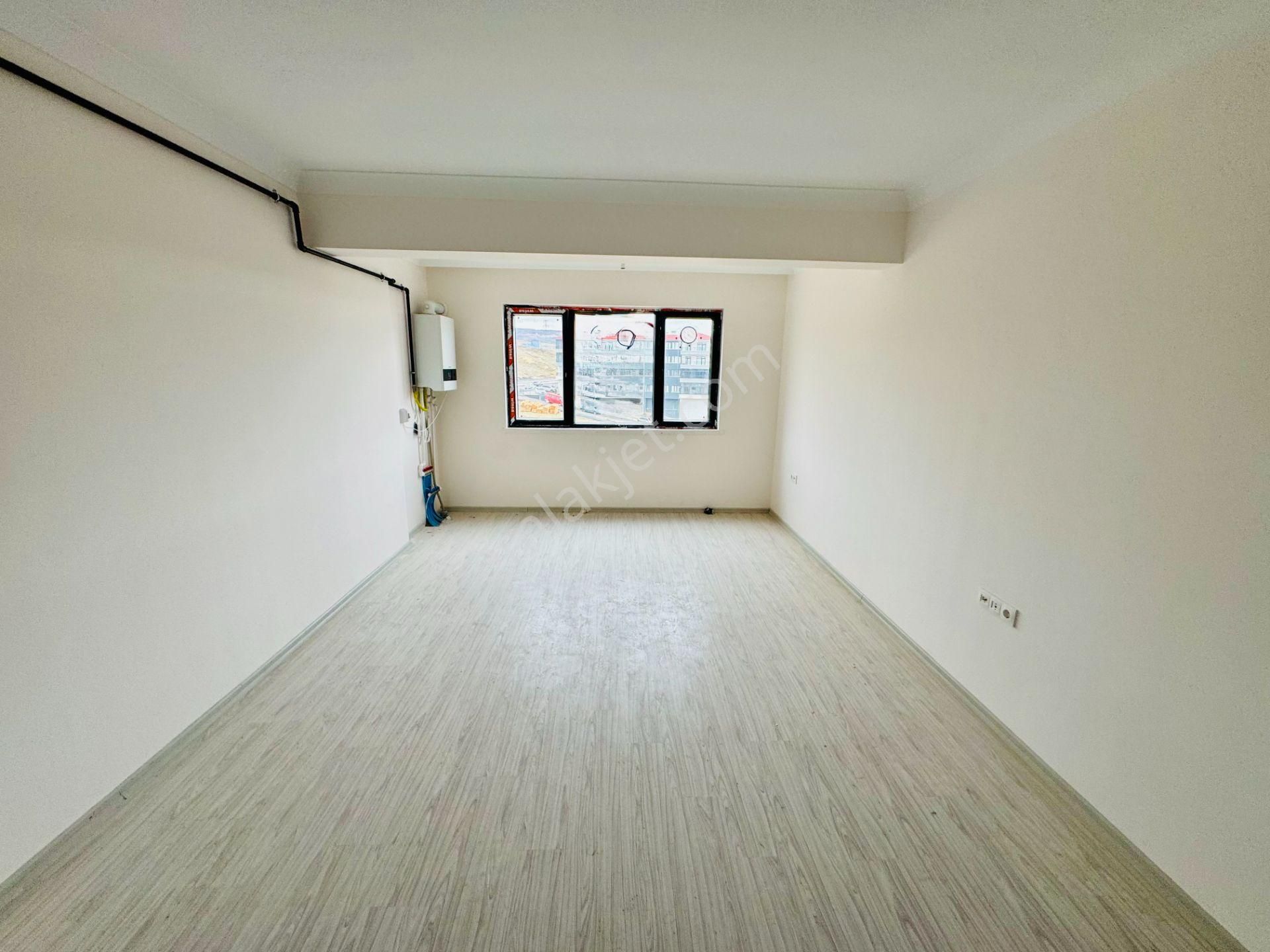 Gölbaşı Örencik Mahallesi Kiralık 2+1 Yeni Son Kat Karadeniz Eml - Görsel 2