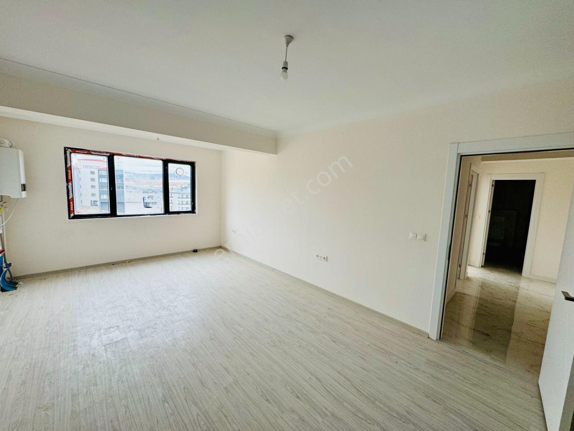 Gölbaşı Örencik Mahallesi Kiralık 2+1 Yeni Son Kat Karadeniz Eml - Görsel 9