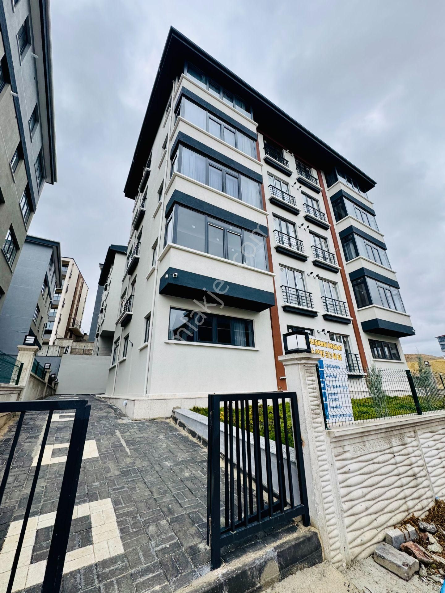 Gölbaşı Örencik Mahallesi Kiralık 2+1 Yeni Son Kat Karadeniz Eml - Görsel 29